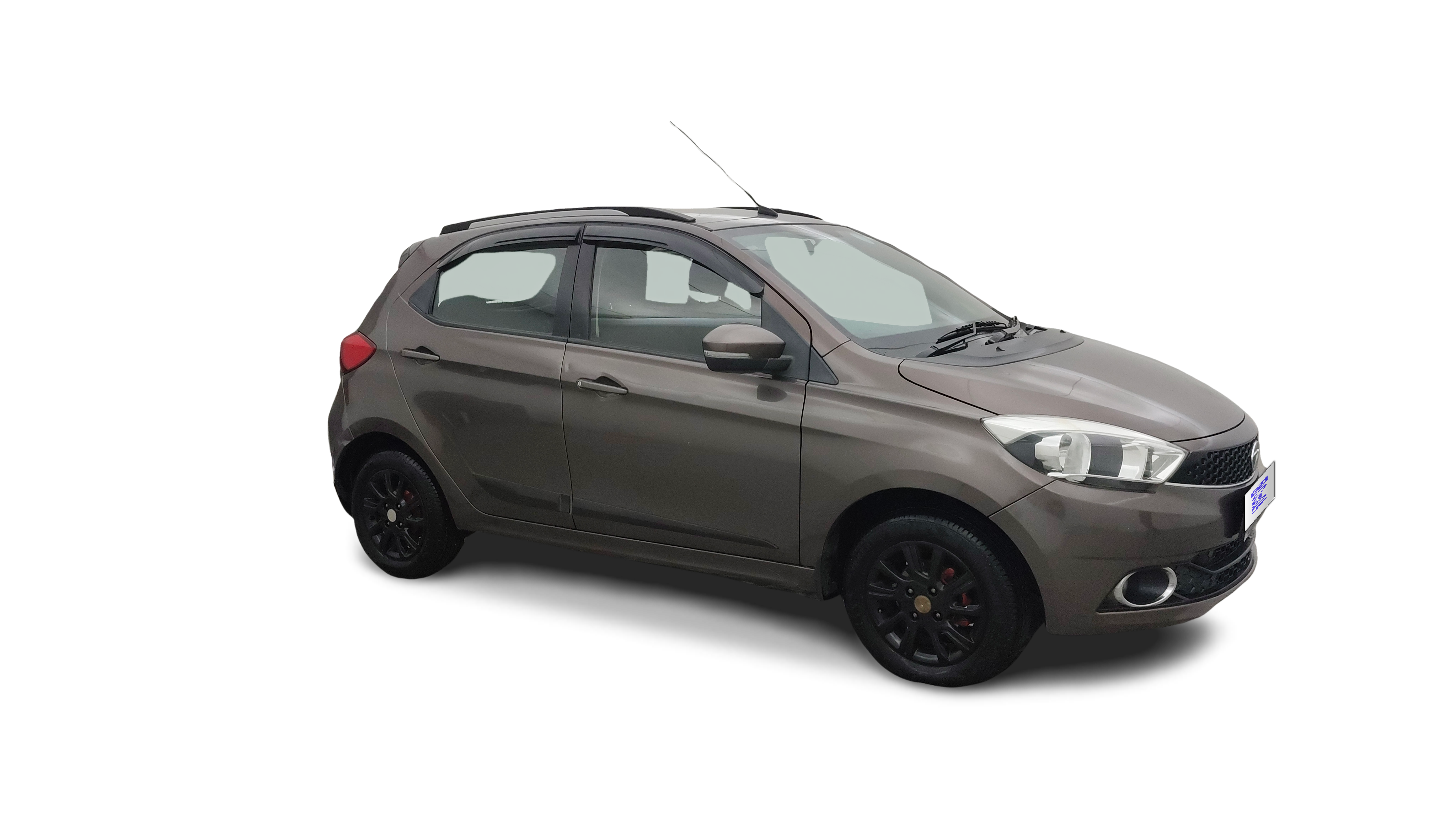 2017 Tata Tiago - Hatchback - Petrol - Manual - ₹3.68 lakh