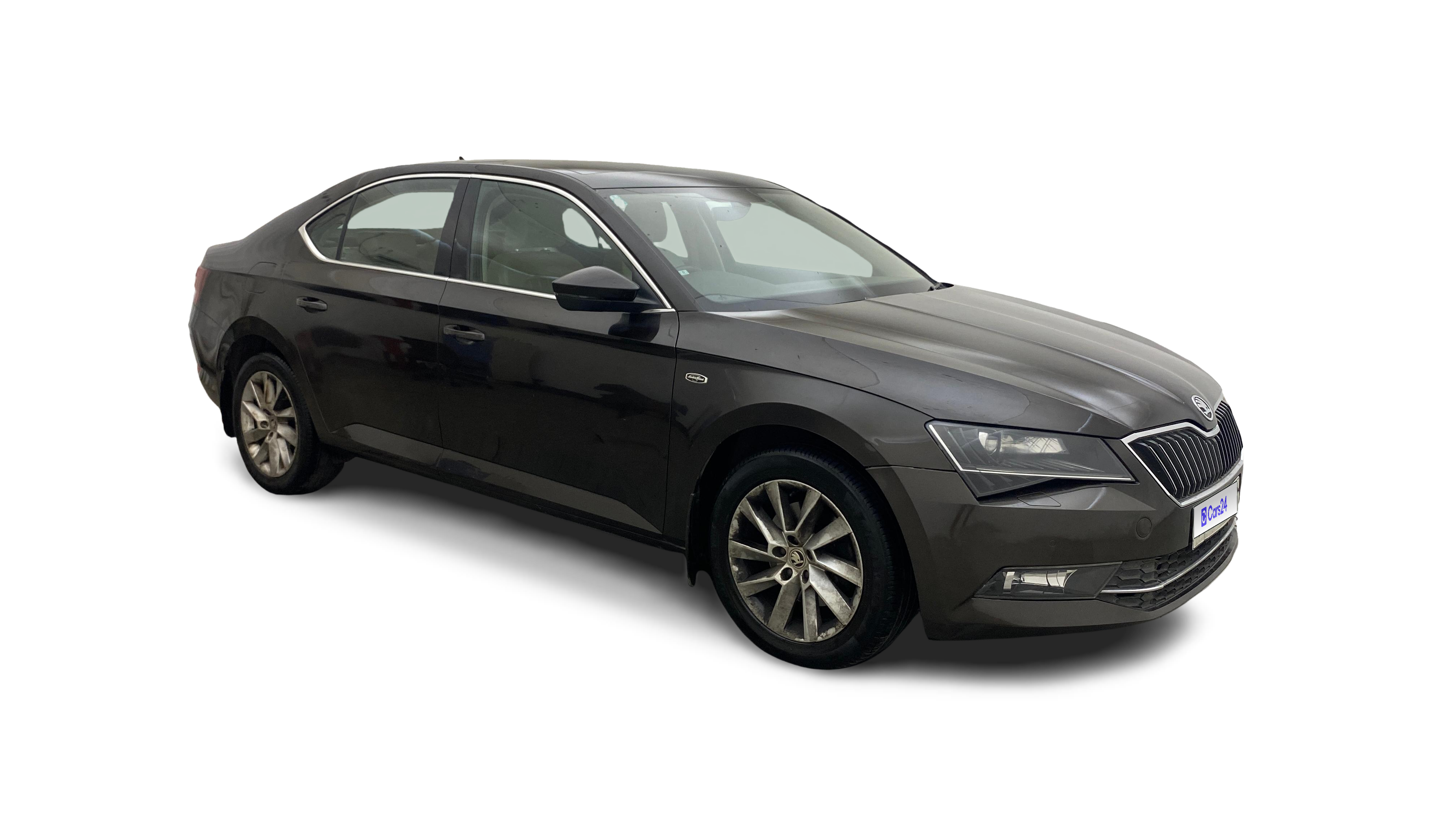 2017 Skoda Superb - Sedan - Petrol - Automatic - ₹14.58 lakh
