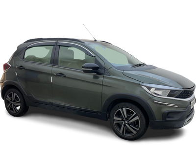 Tata TIAGO NRG-img