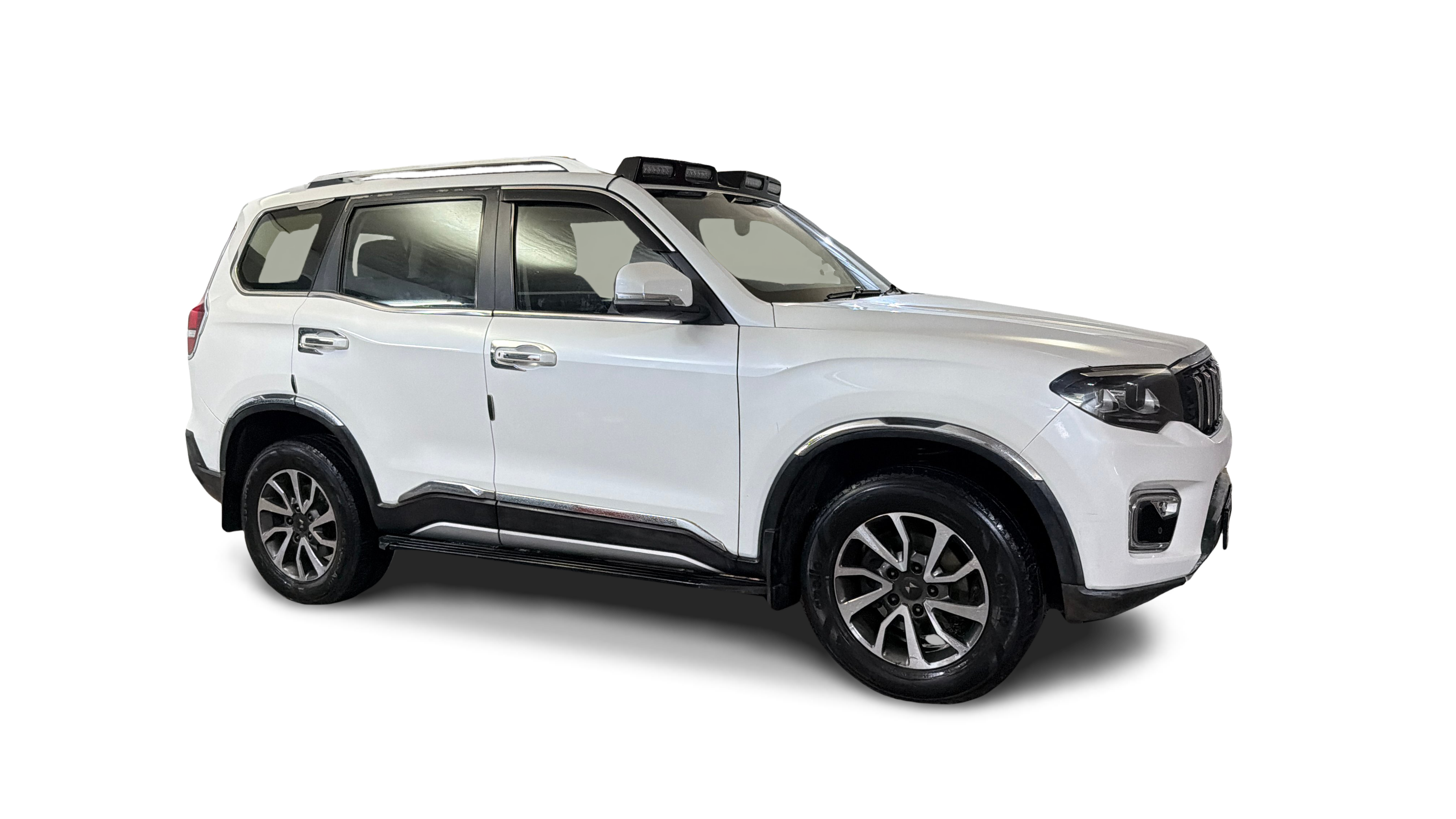 2023 Mahindra SCORPIO-N - SUV - Petrol - Automatic - ₹16.90 lakh