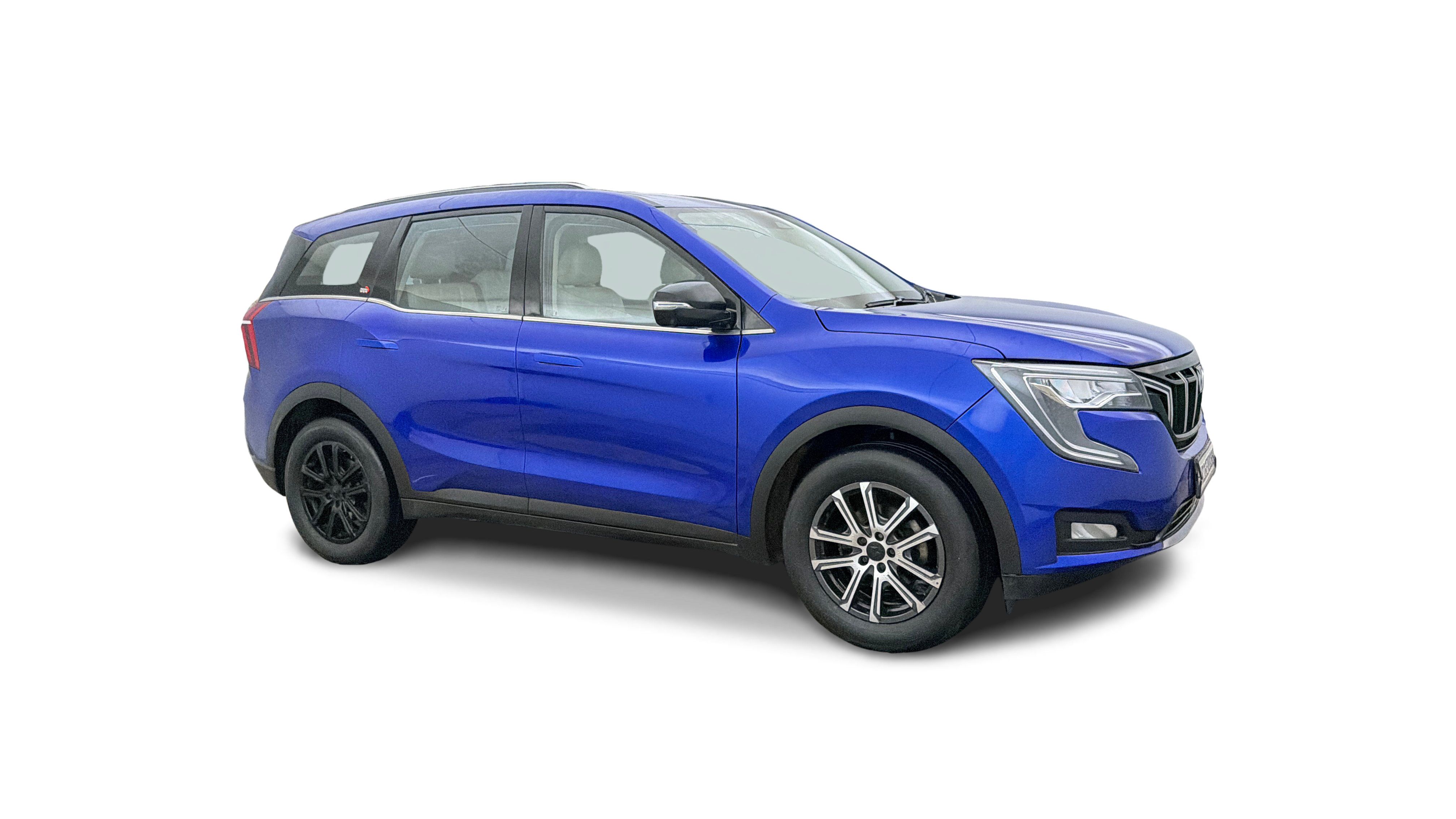 2022 Mahindra XUV700 - SUV - Diesel - Automatic - ₹16.40 lakh