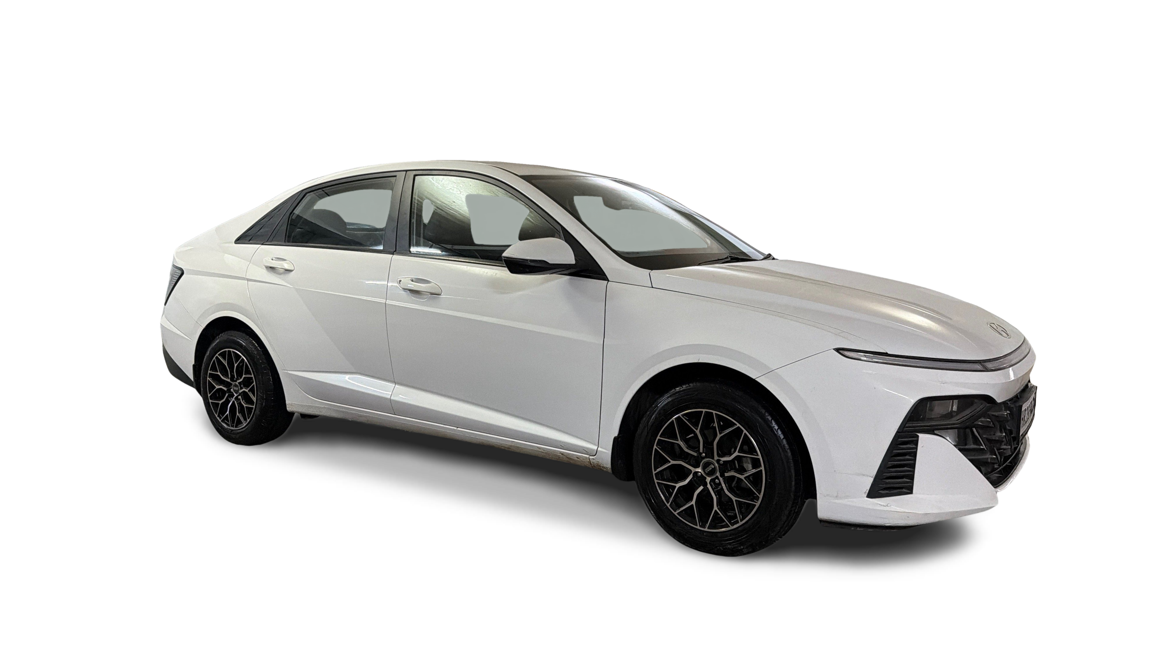 2023 Hyundai Verna - Sedan - Petrol - Manual - ₹9.04 lakh