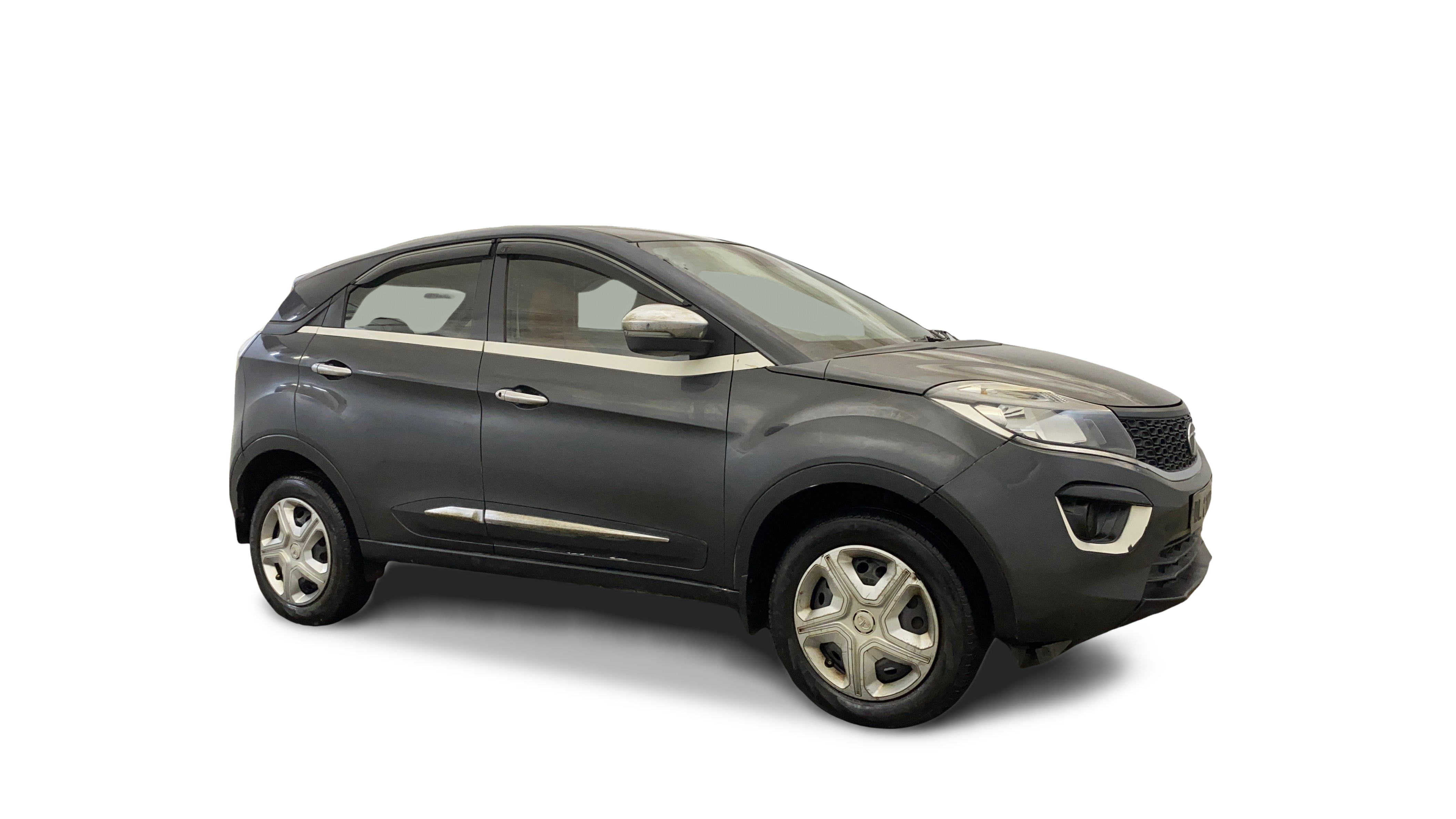 Tata NEXON-img