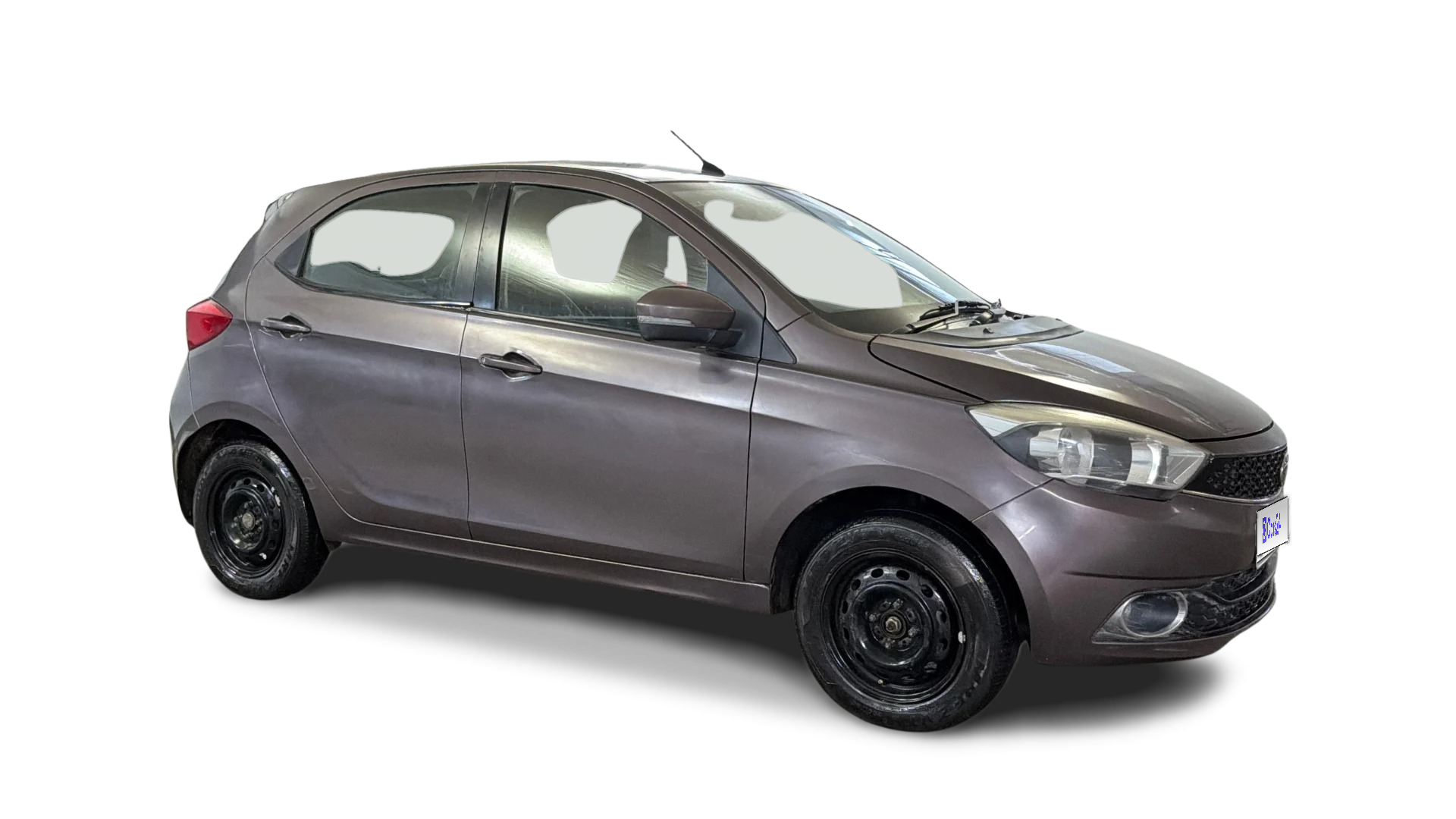 2017 Tata Tiago - Hatchback - Petrol - Manual - ₹2.10 lakh