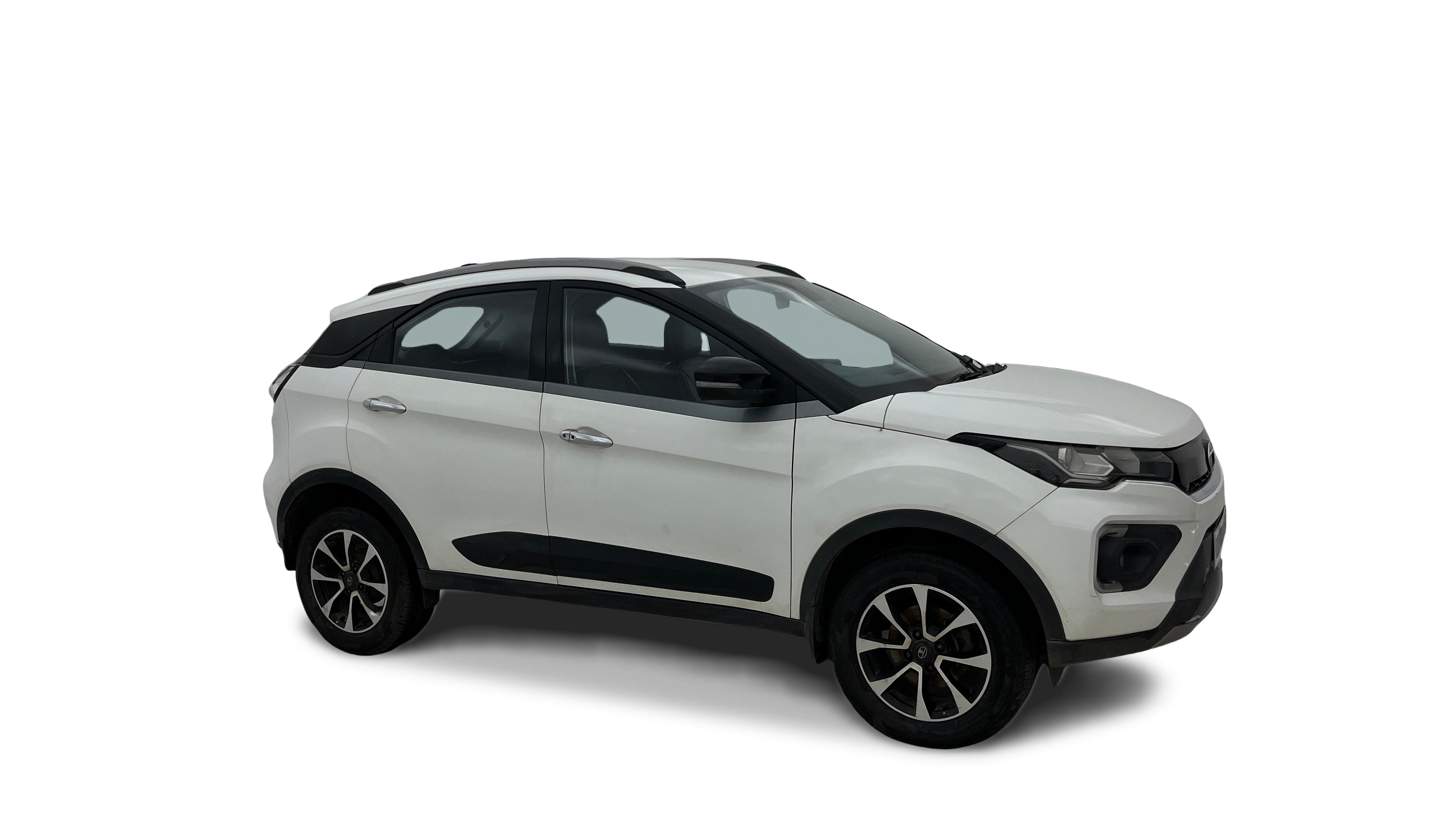 2020 Tata NEXON - SUV - Petrol - Automatic - ₹6.73 lakh