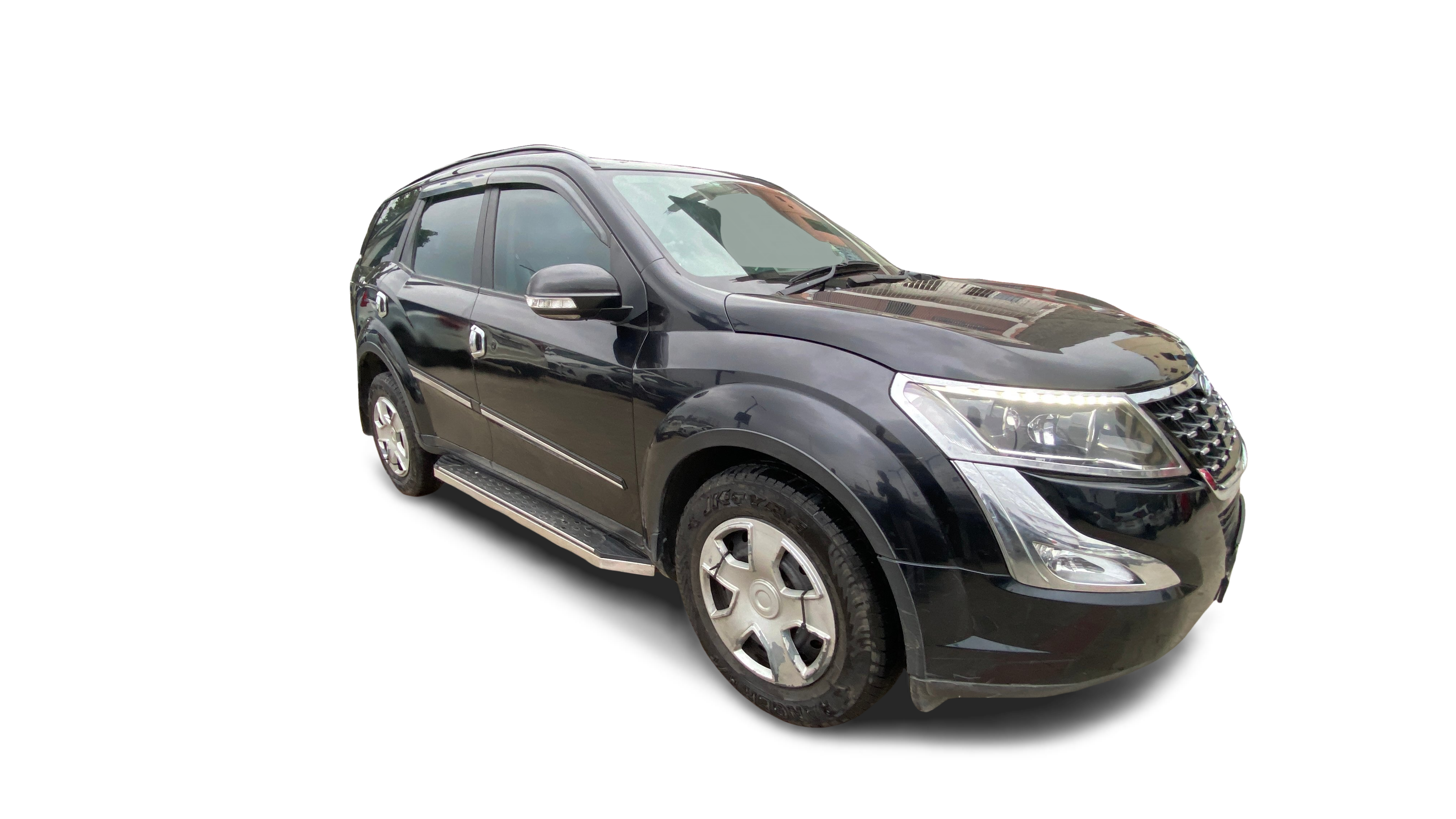 2021 Mahindra XUV500 - SUV - Diesel - Manual - ₹8.25 lakh