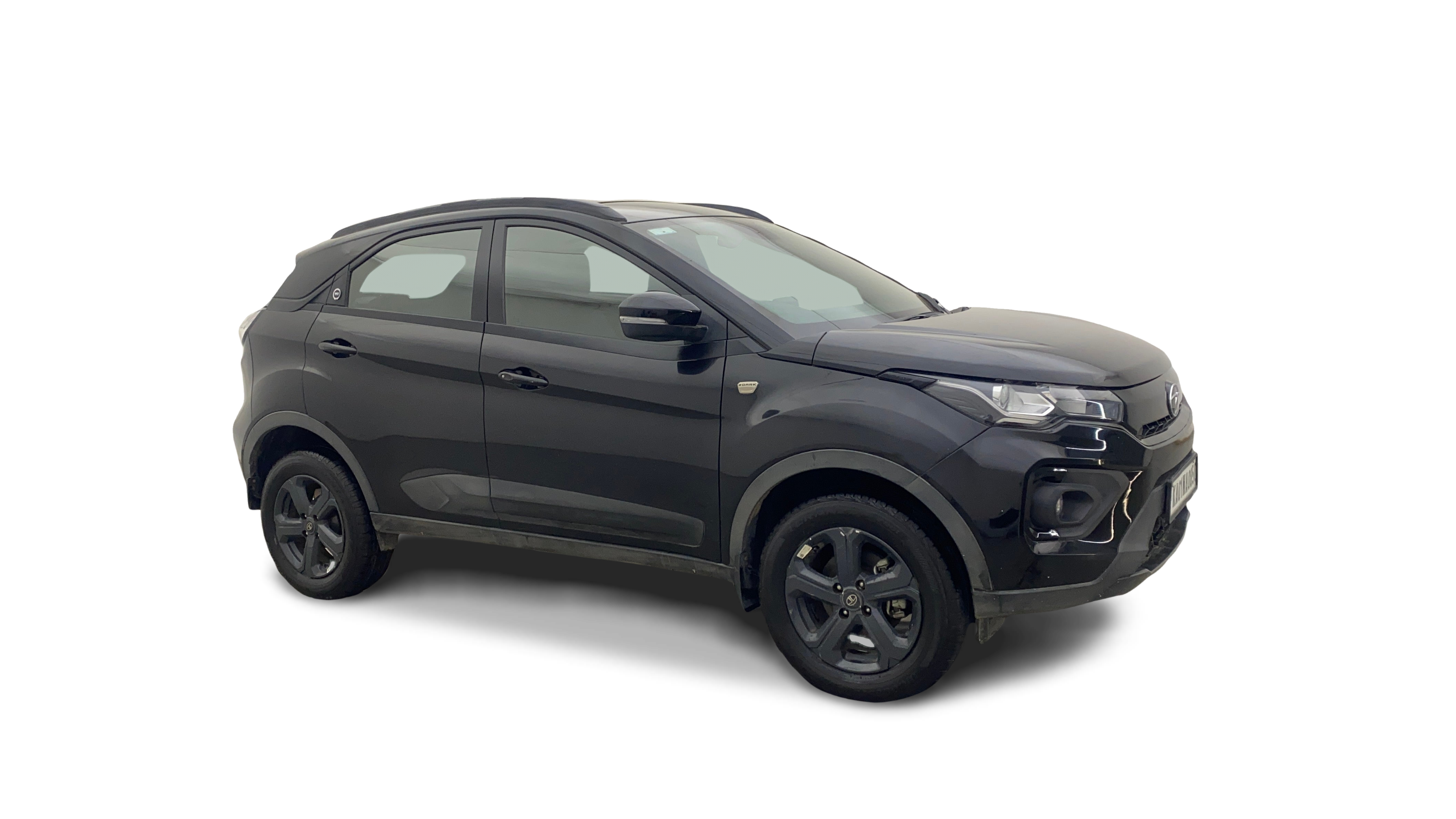 Tata NEXON-img