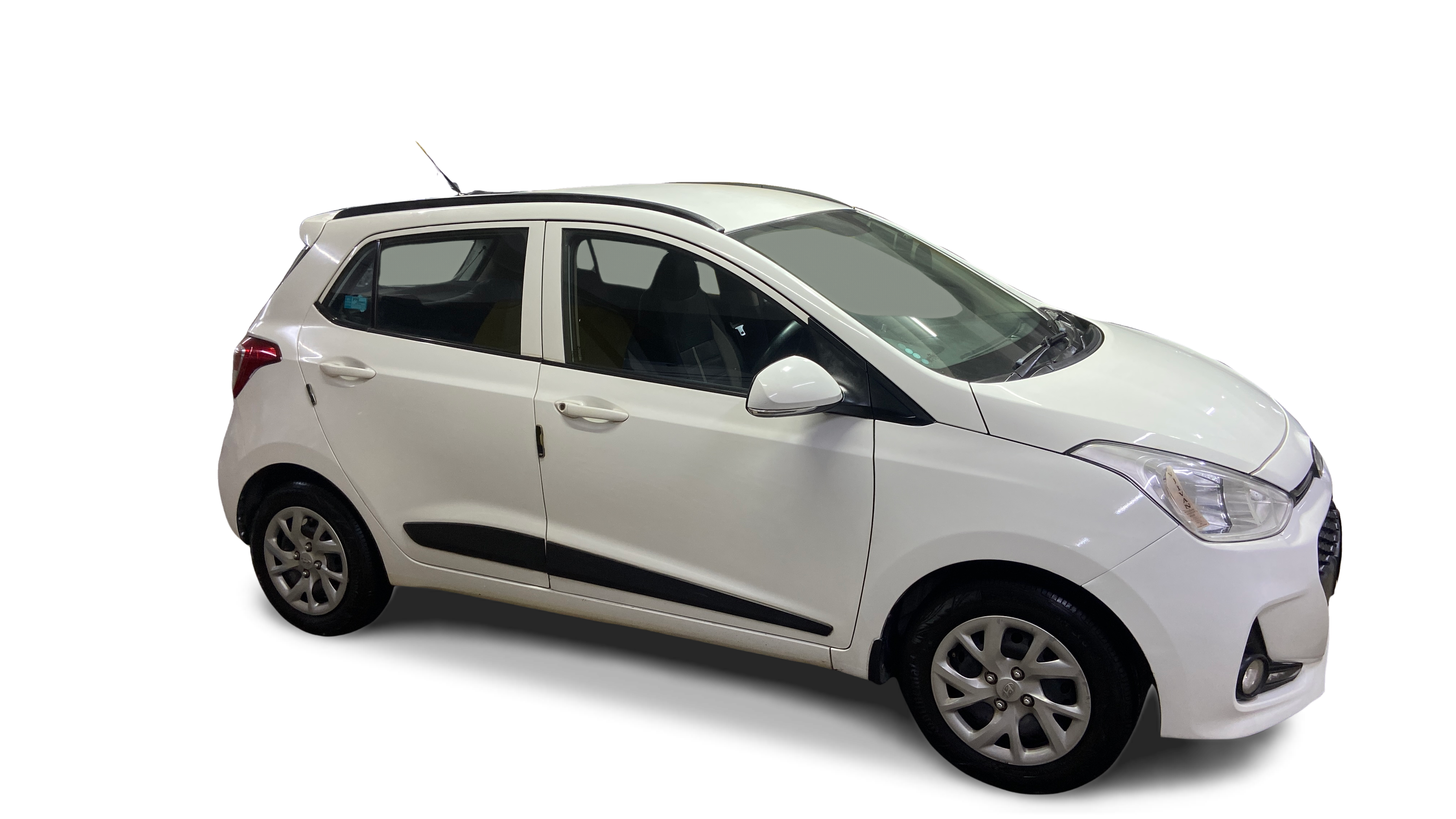 2019 Hyundai Grand i10 - Hatchback - Petrol - Manual - ₹4.08 lakh