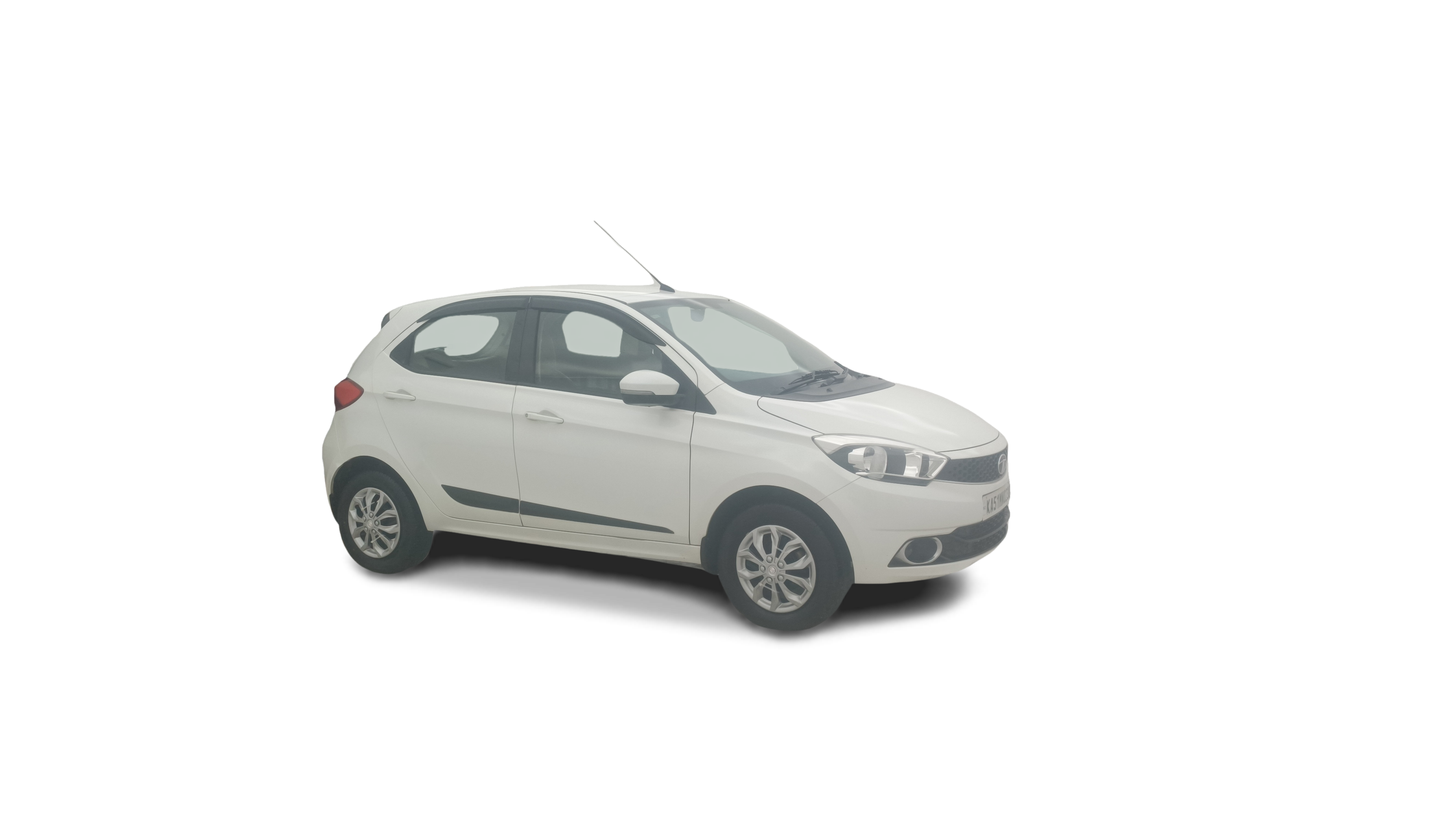 2019 Tata Tiago - Hatchback - Petrol - Manual - ₹3.67 lakh