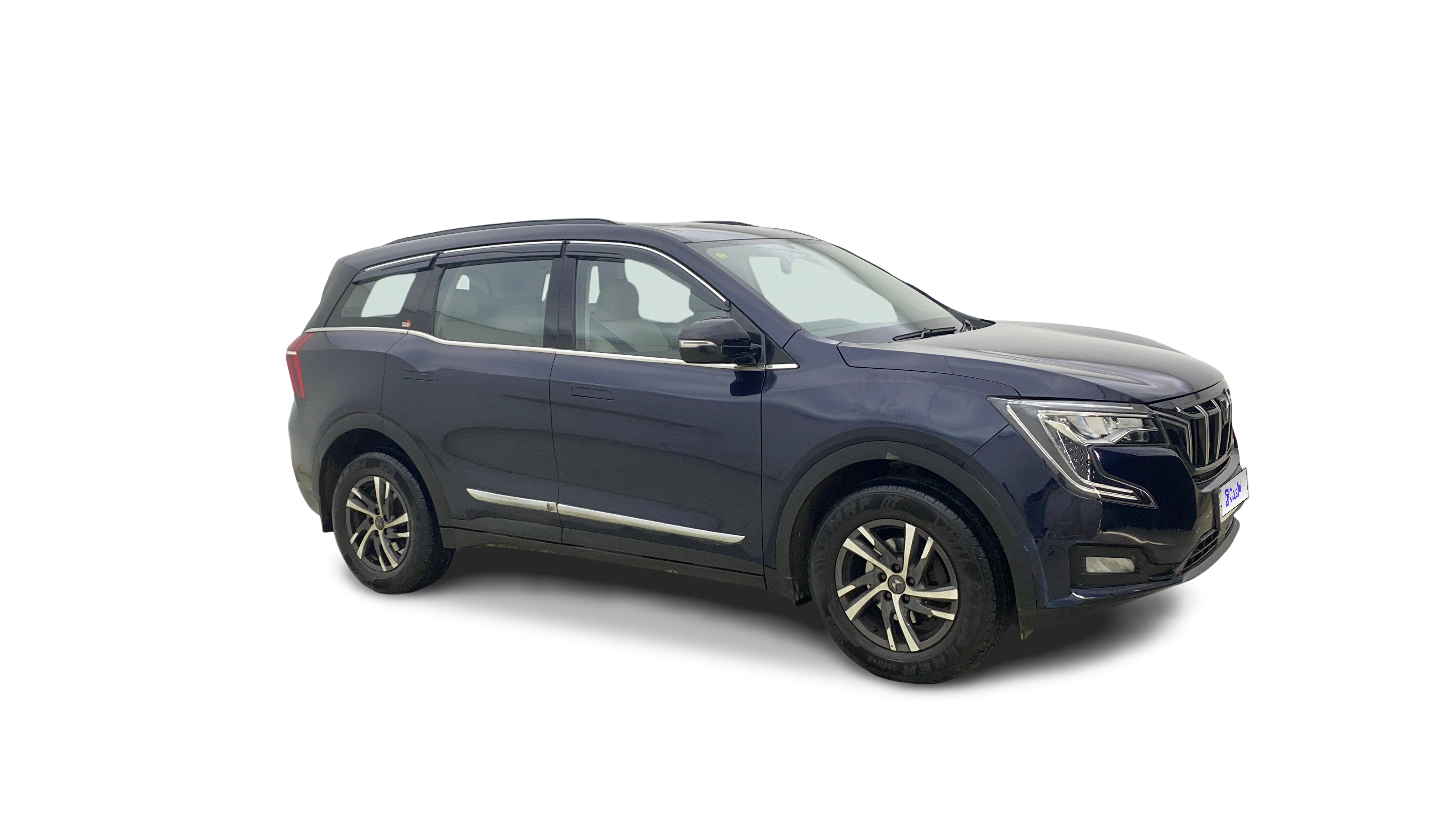 2023 Mahindra XUV700 - SUV - Petrol - Automatic - ₹17.46 lakh