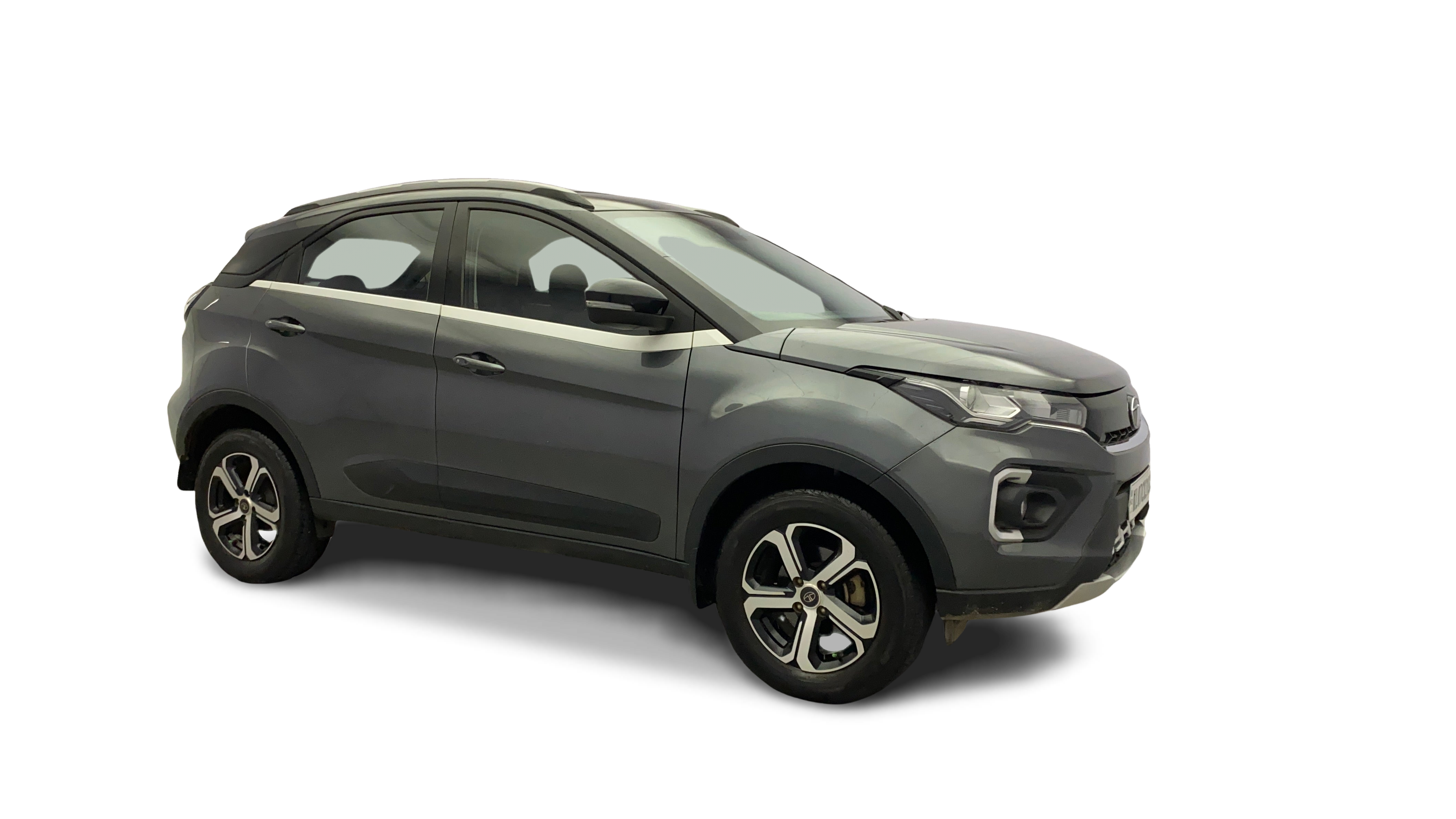 Tata NEXON-img