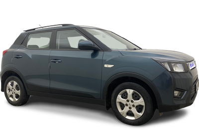 2023 Mahindra XUV300 - SUV - Diesel - Automatic - ₹8.70 lakh