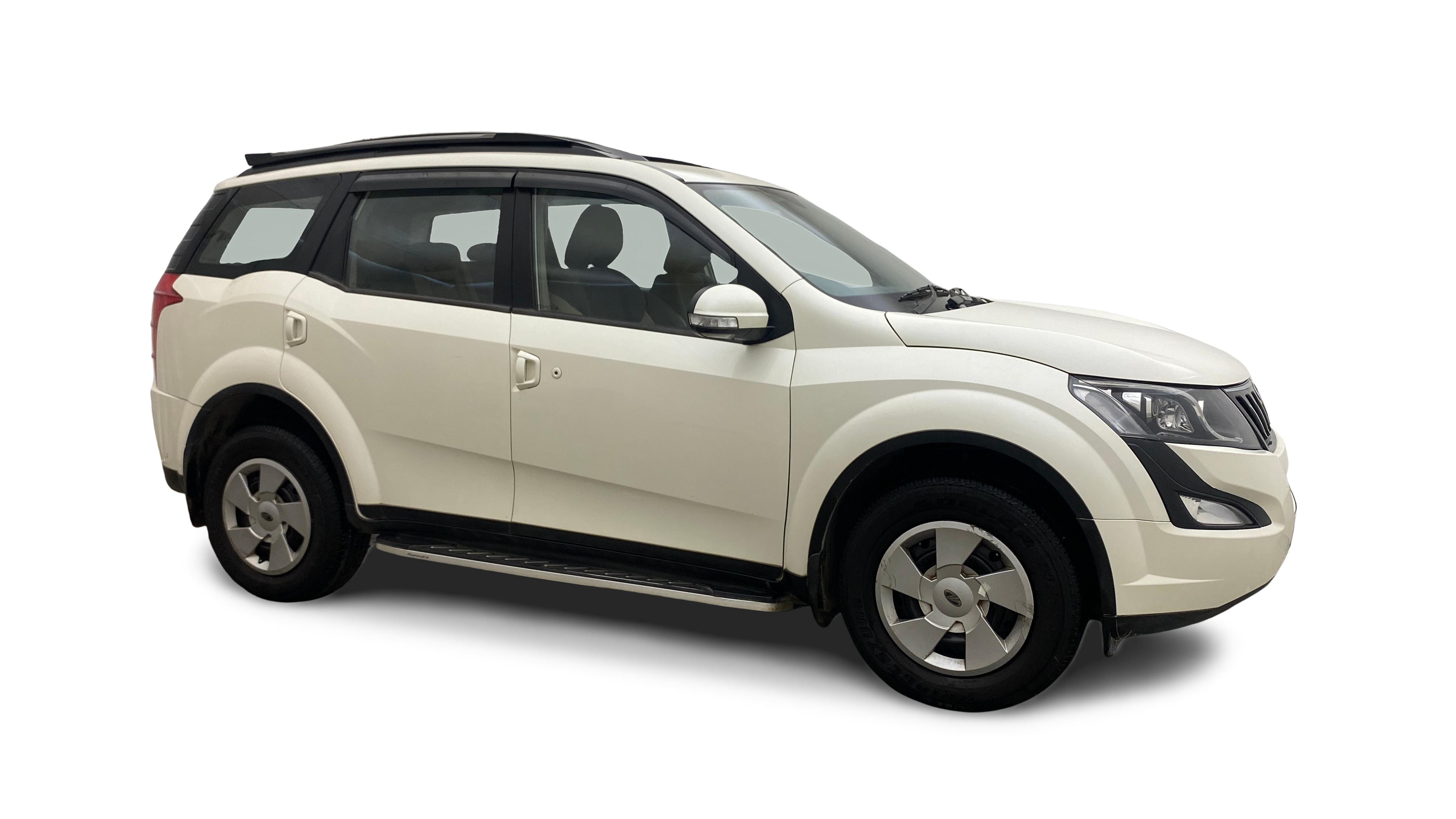 2015 Mahindra XUV500 - SUV - Diesel - Manual - ₹6.28 lakh