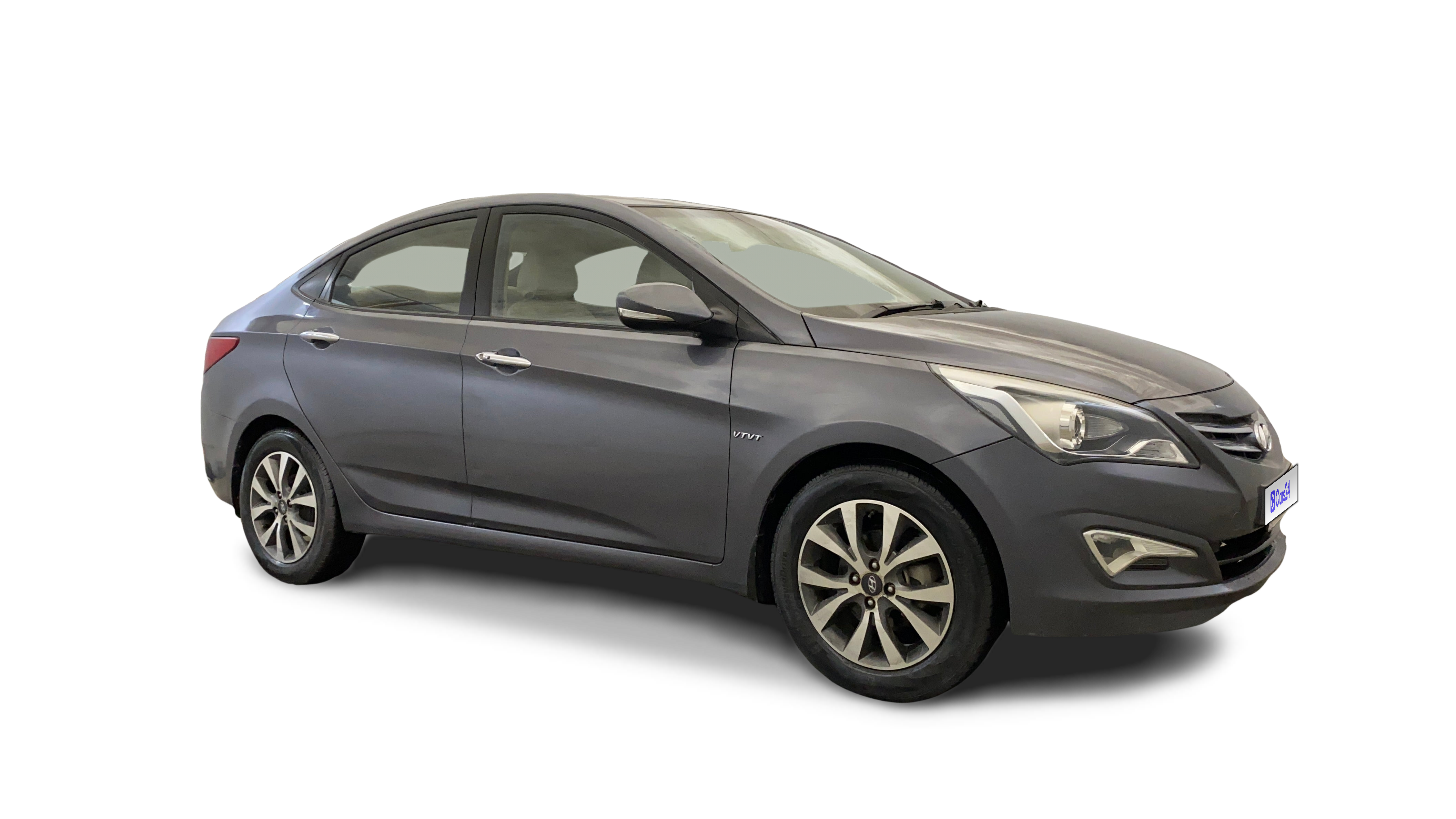 2015 Hyundai Verna - Sedan - Petrol - Manual - ₹3.30 lakh