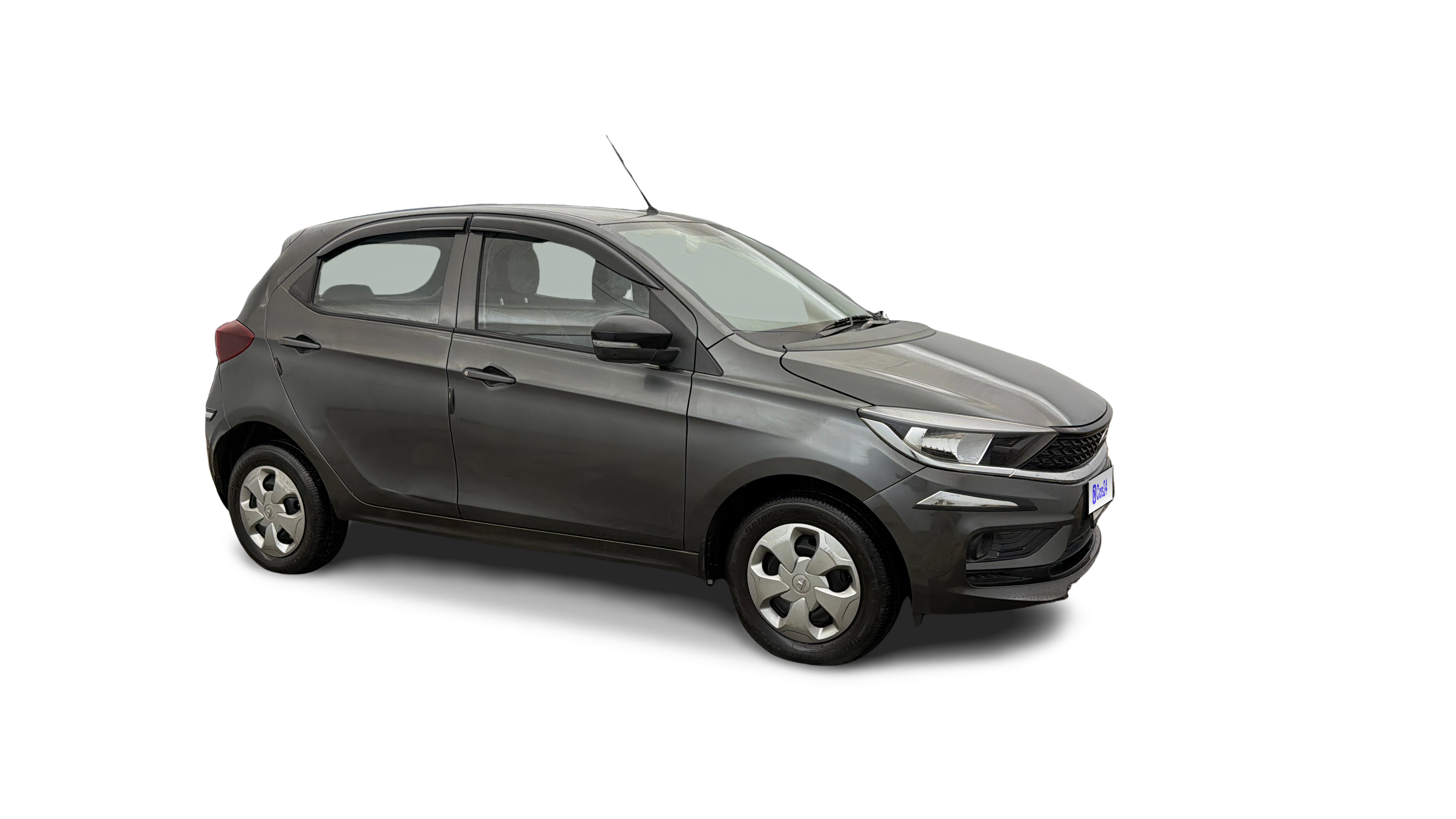 2022 Tata Tiago - Hatchback - CNG - Manual - ₹4.50 lakh