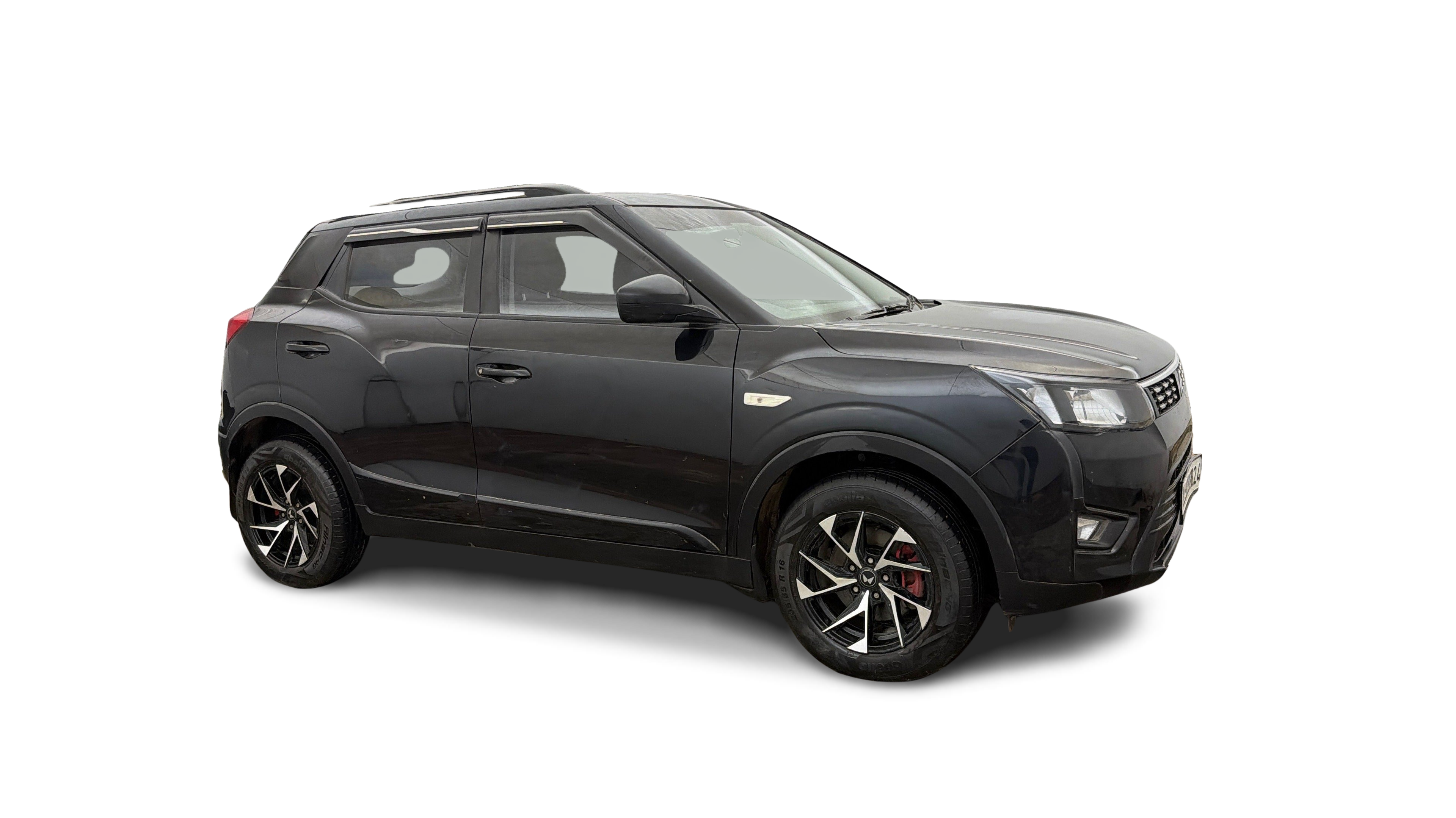 2023 Mahindra XUV300 - SUV - Petrol - Manual - ₹6.71 lakh
