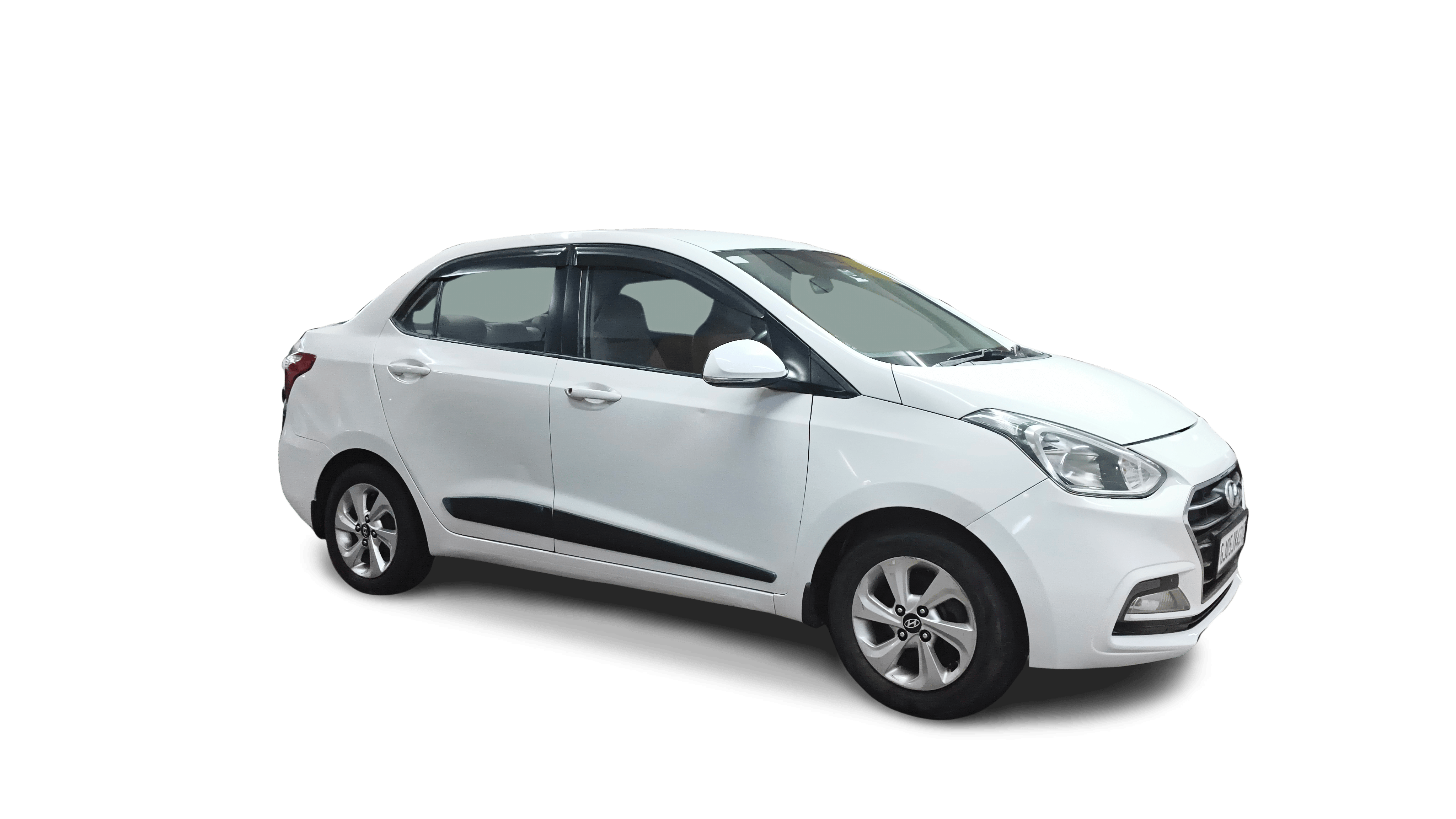 2017 Hyundai Xcent - Sedan - CNG - Manual - ₹3.55 lakh