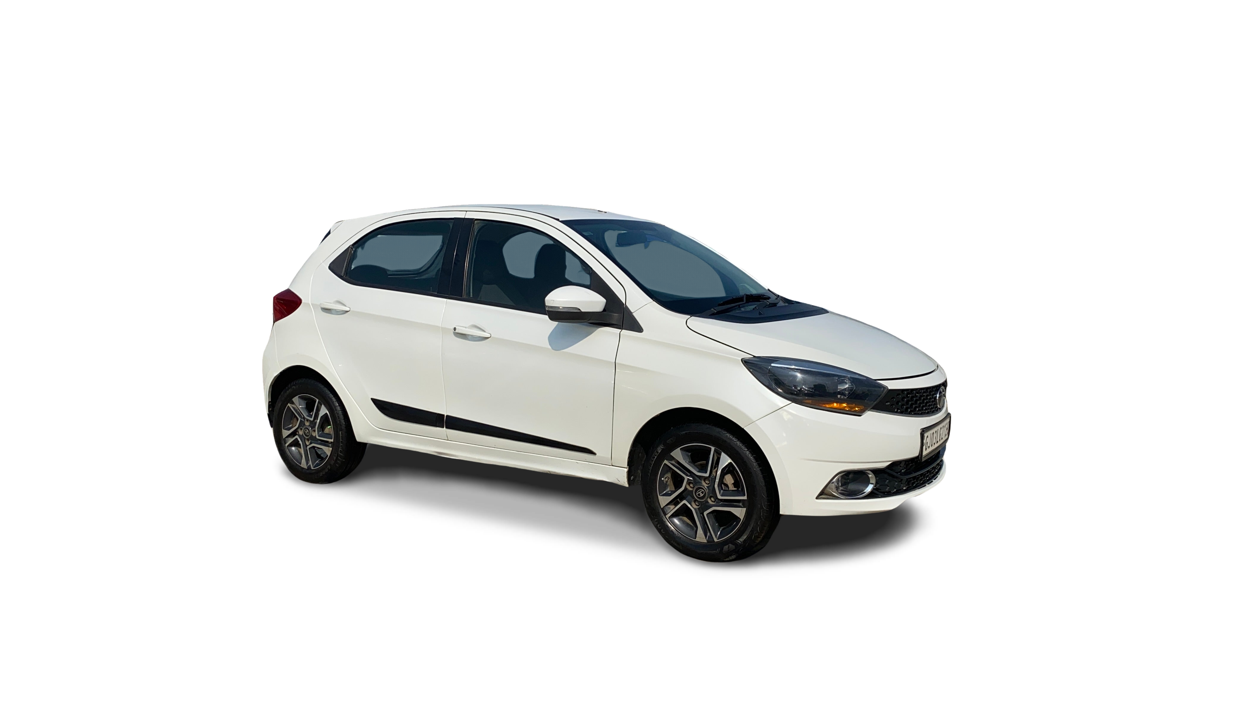 2019 Tata Tiago - Hatchback - Petrol - Manual - ₹3.80 lakh