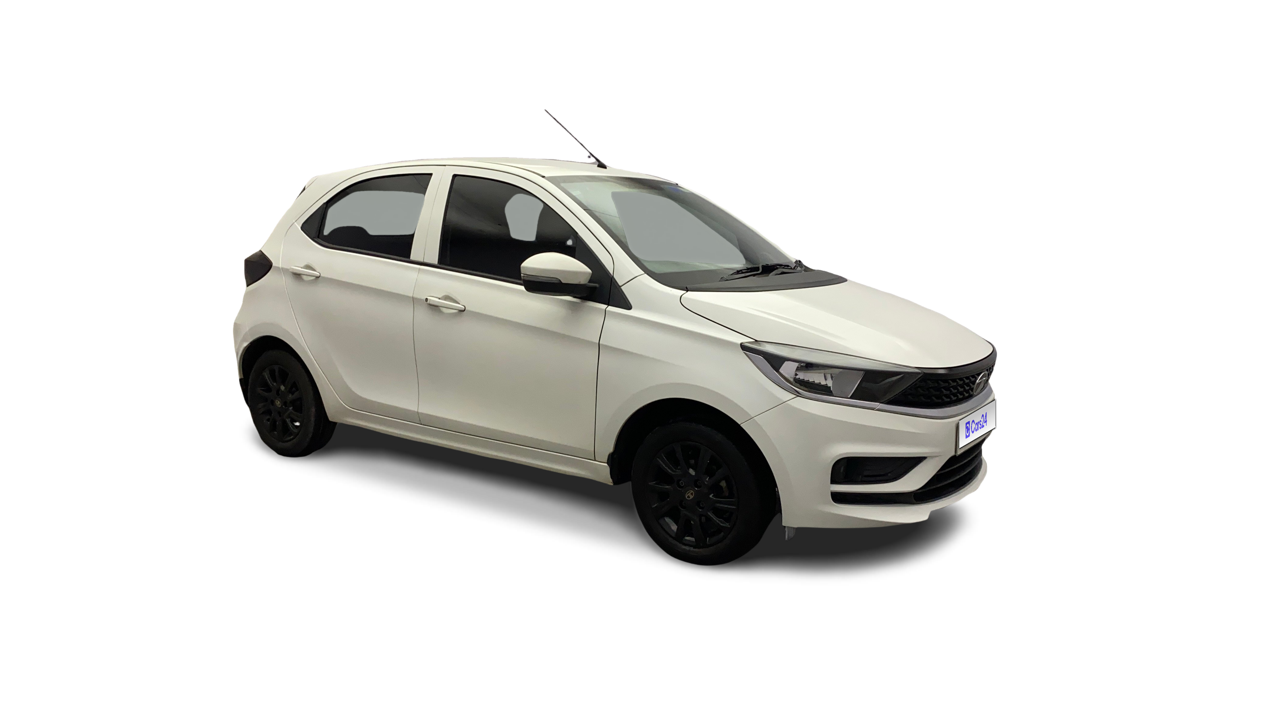 2021 Tata Tiago - Hatchback - CNG - Manual - ₹4.57 lakh