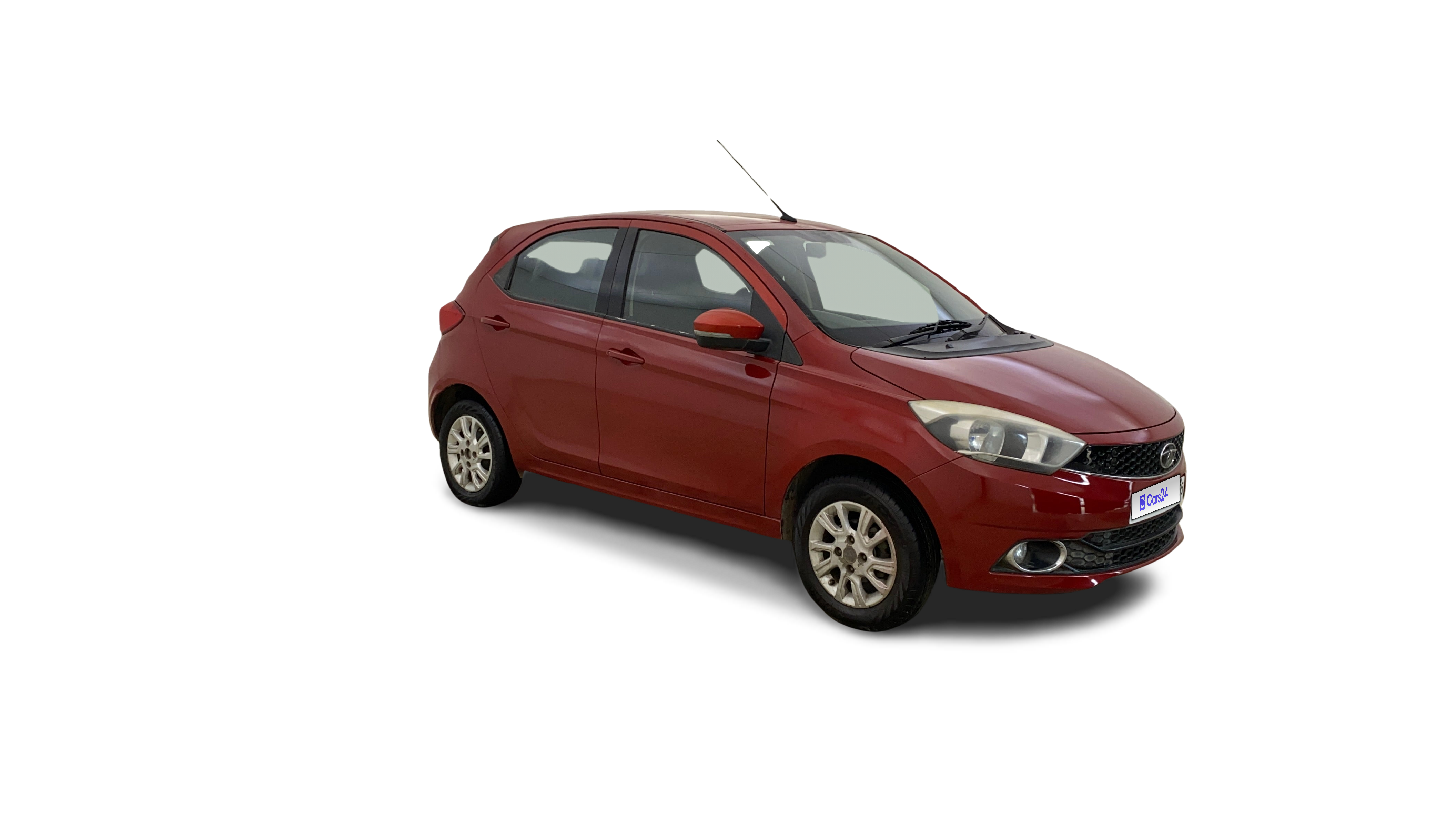 2017 Tata Tiago - Hatchback - Petrol - Manual - ₹2.95 lakh