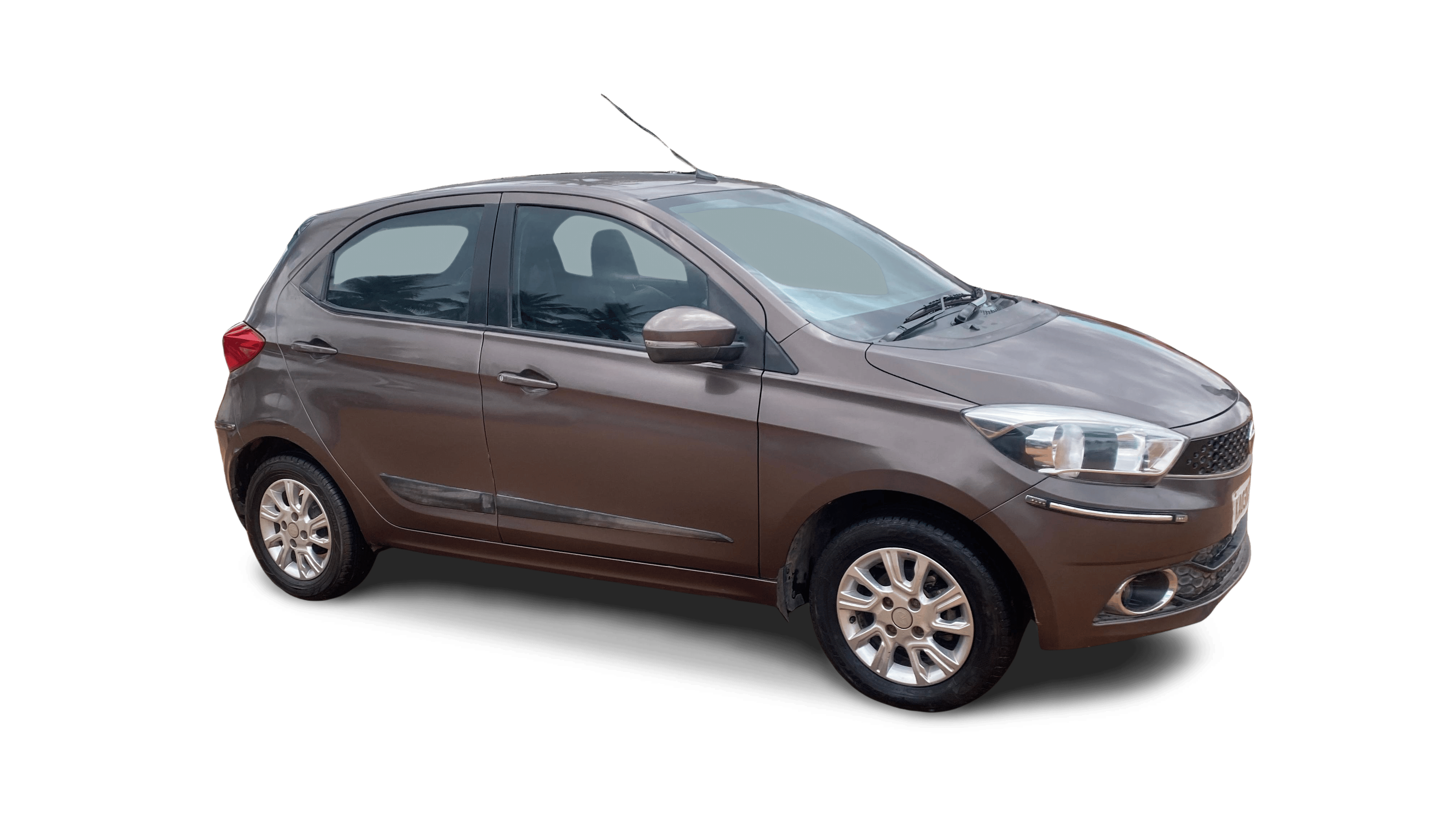 2018 Tata Tiago - Hatchback - Petrol - Manual - ₹3.96 lakh