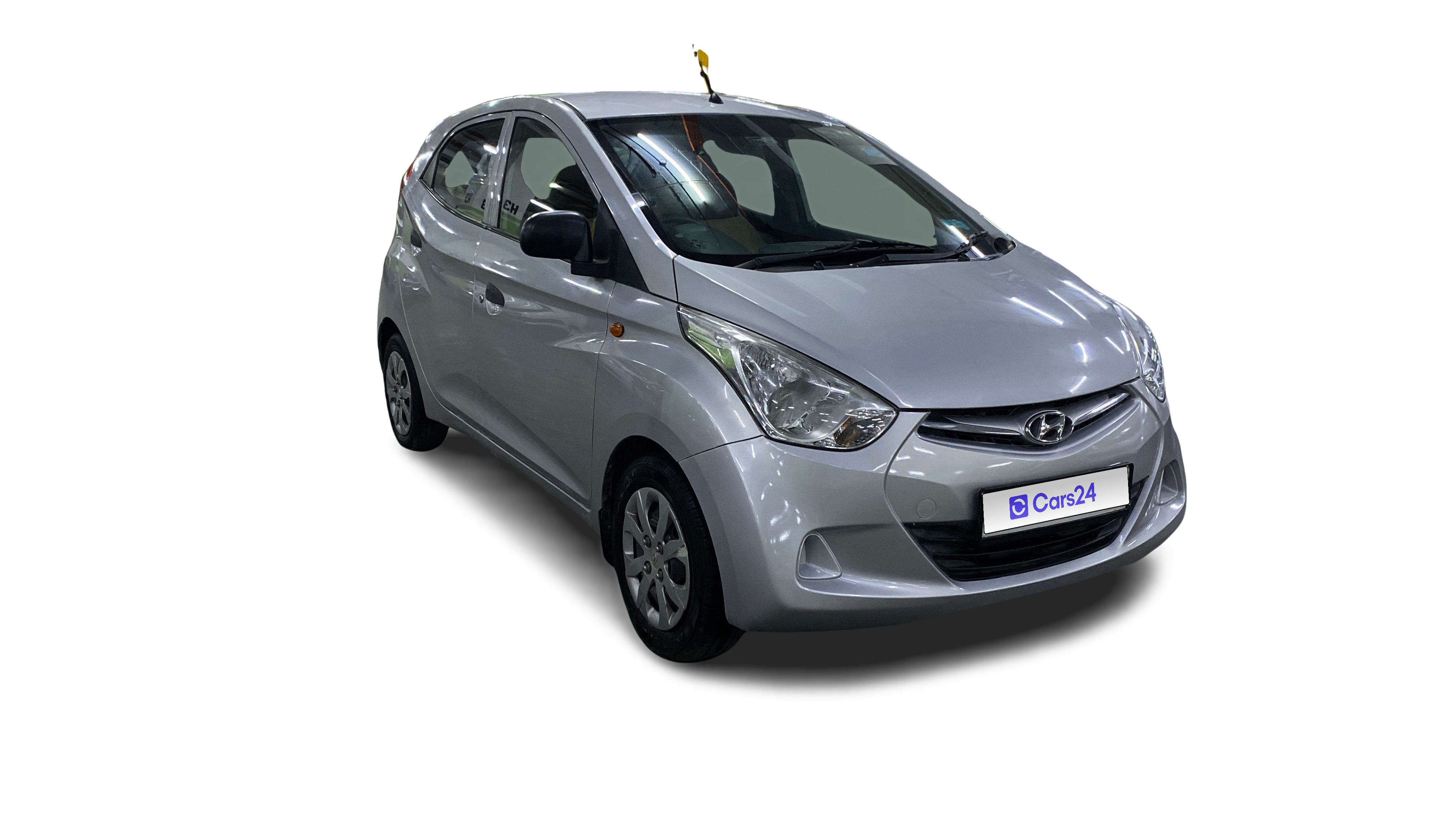 2016 Hyundai Eon - Hatchback - Petrol - Manual - ₹2.36 lakh