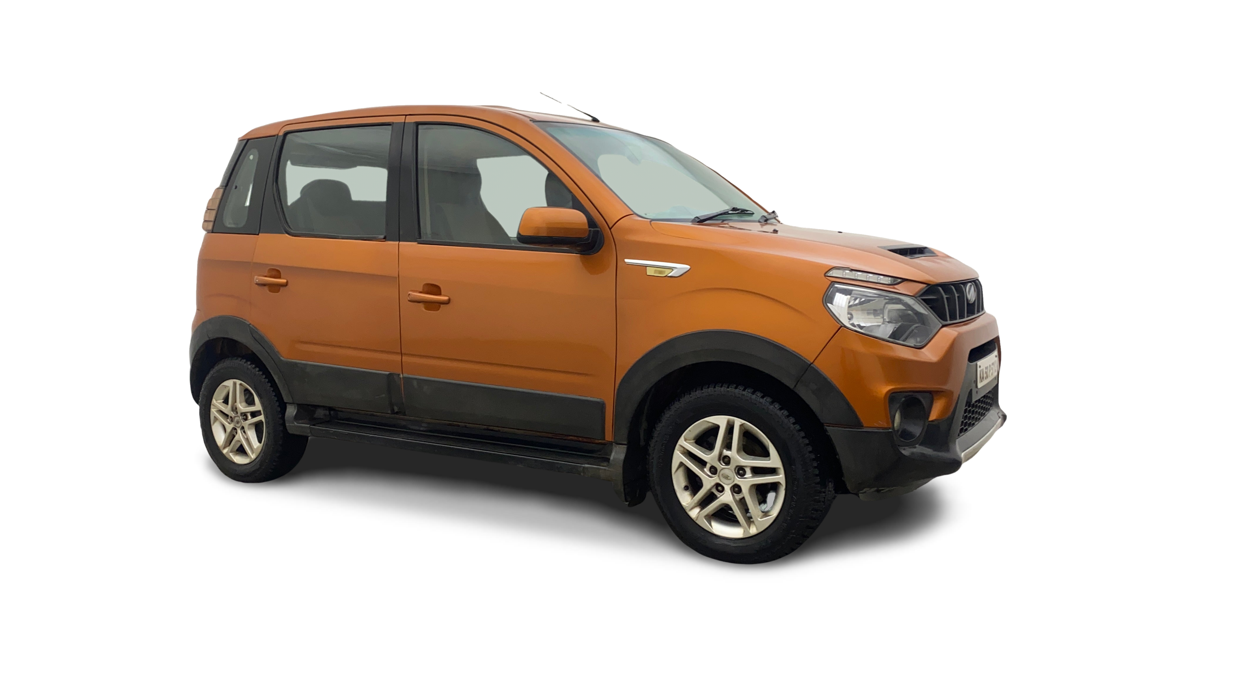 Mahindra NUVOSPORT-img
