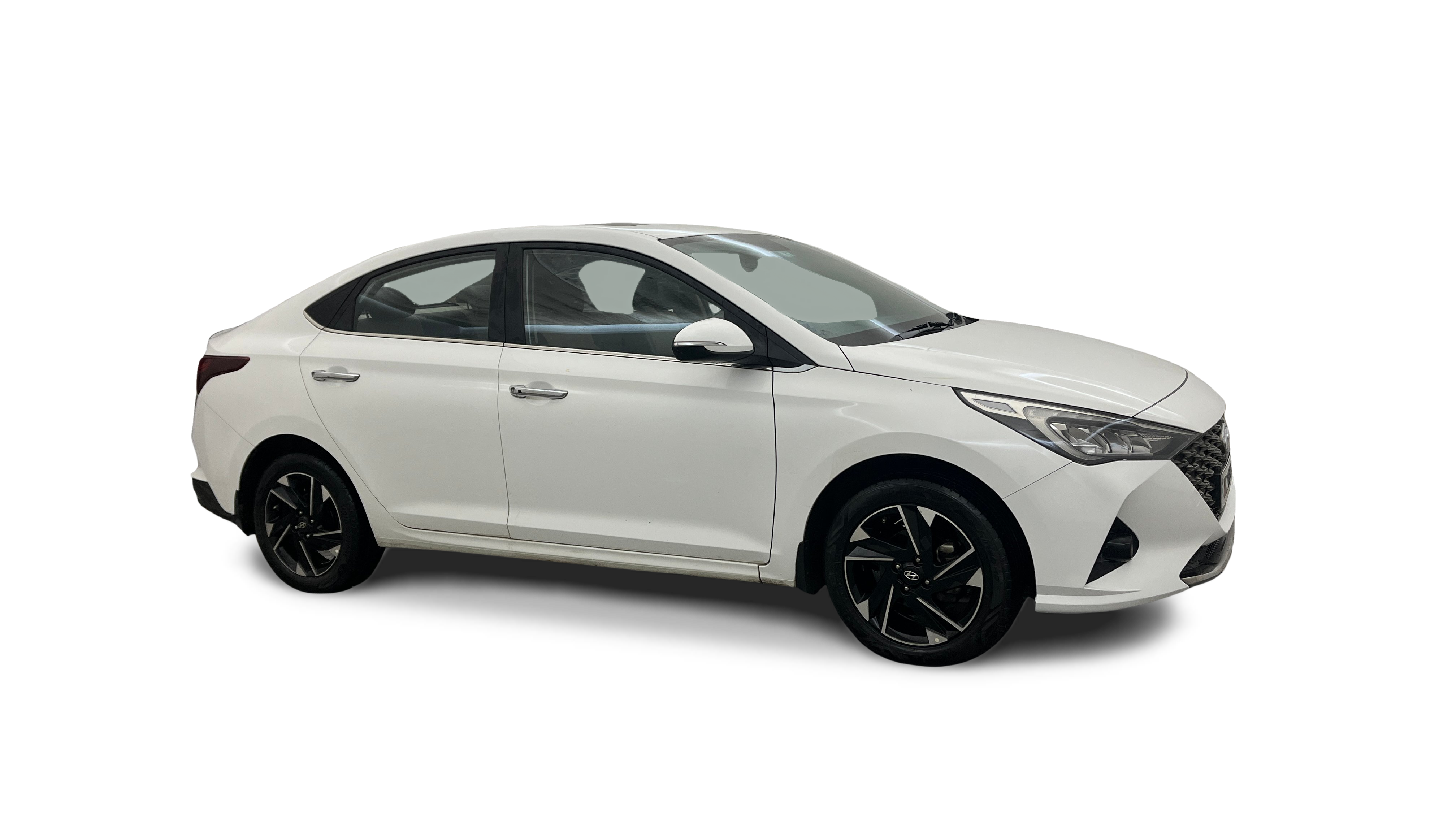 2021 Hyundai Verna - Sedan - Petrol - Automatic - ₹10.25 lakh