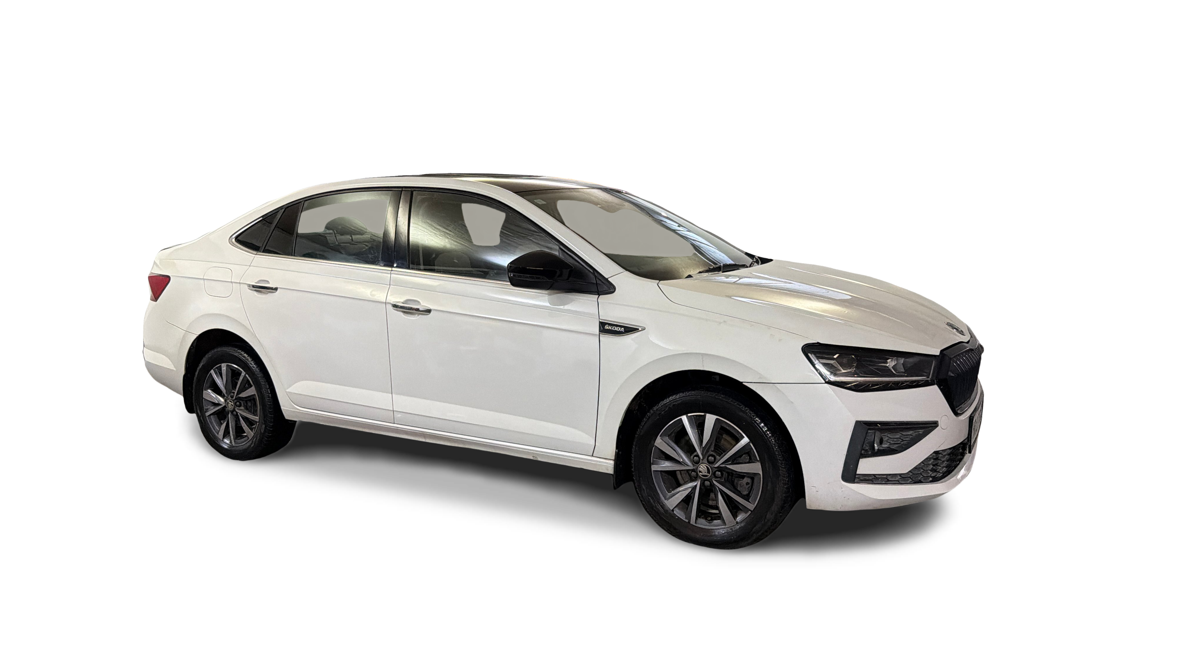 2022 Skoda SLAVIA - Sedan - Petrol - Automatic - ₹10.80 lakh