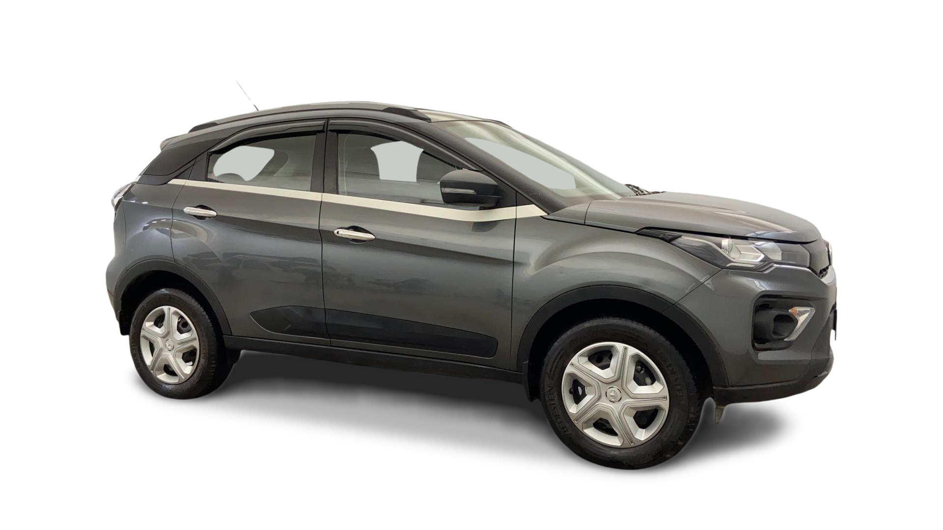 Tata NEXON-img