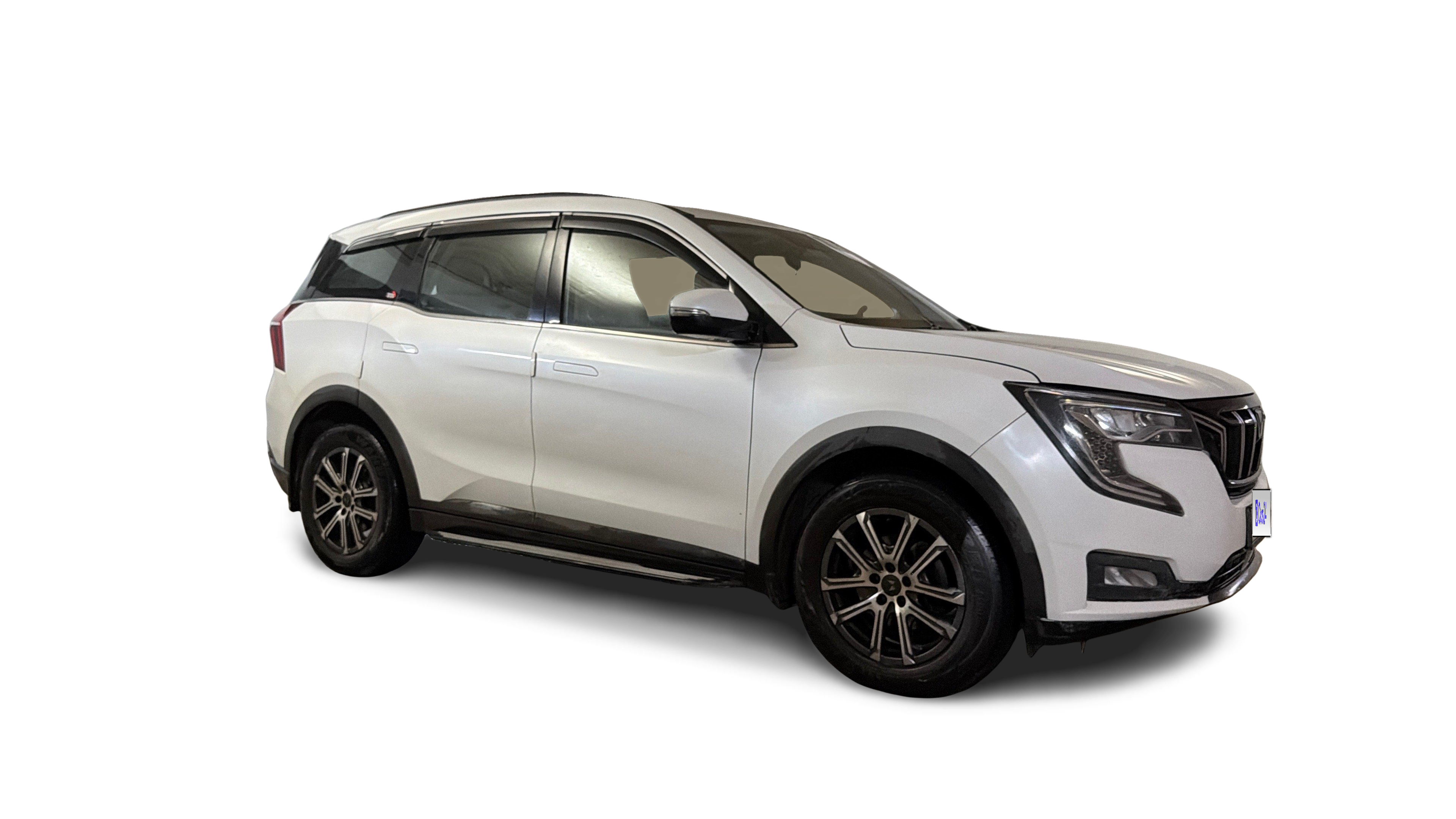 2022 Mahindra XUV700 - SUV - Diesel - Manual - ₹14.55 lakh