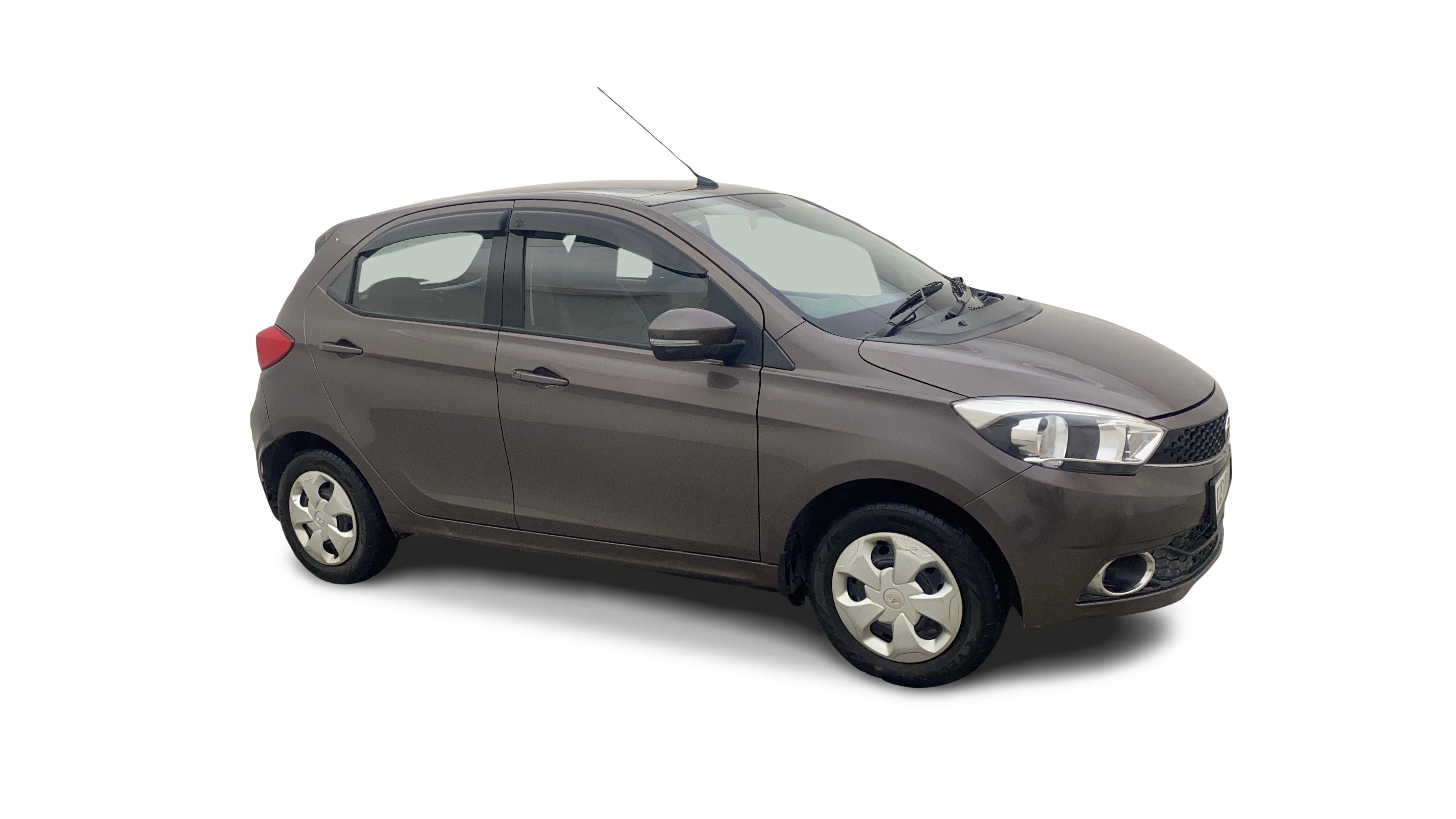 Tata Tiago-img