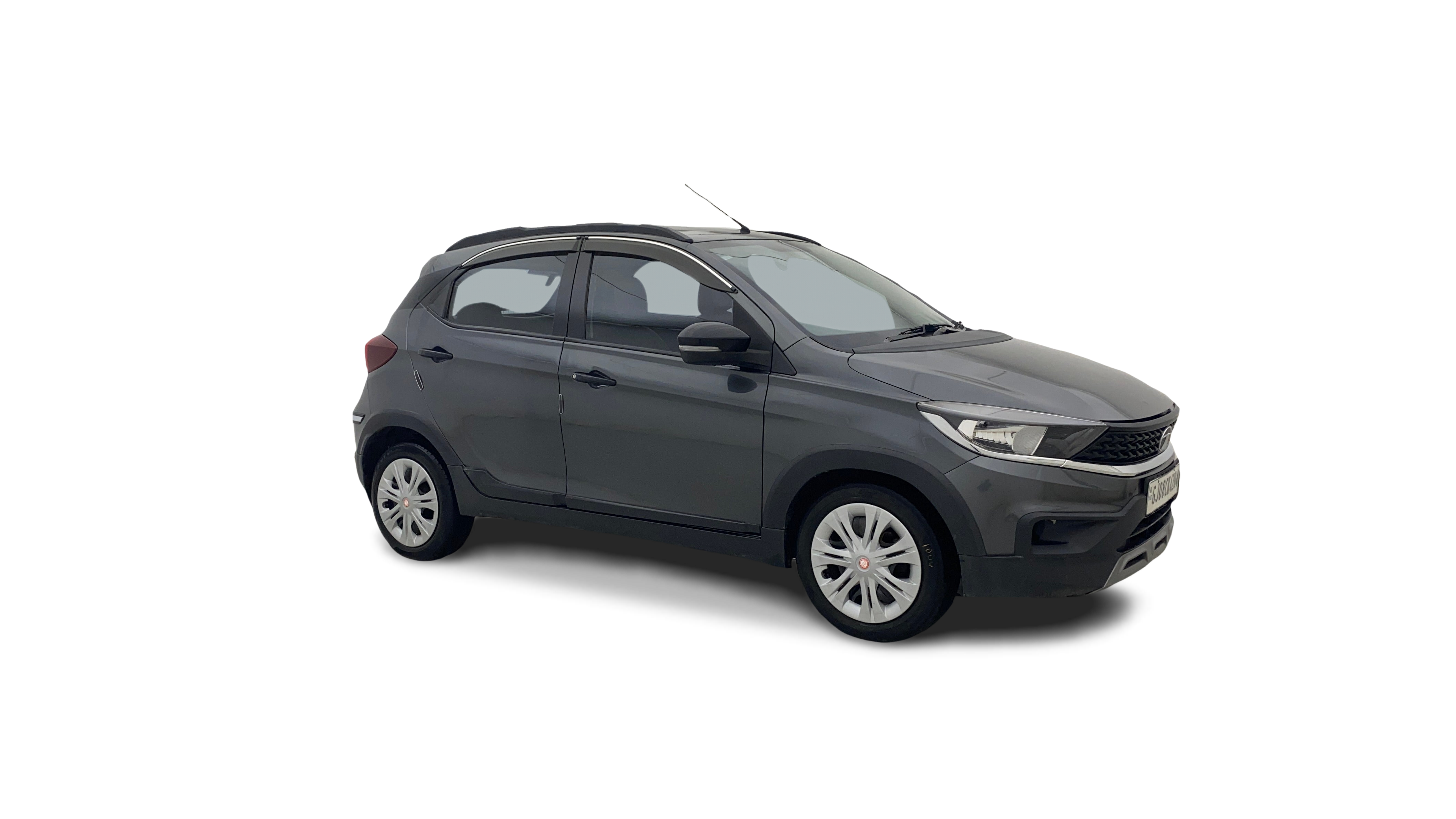 Tata TIAGO NRG-img