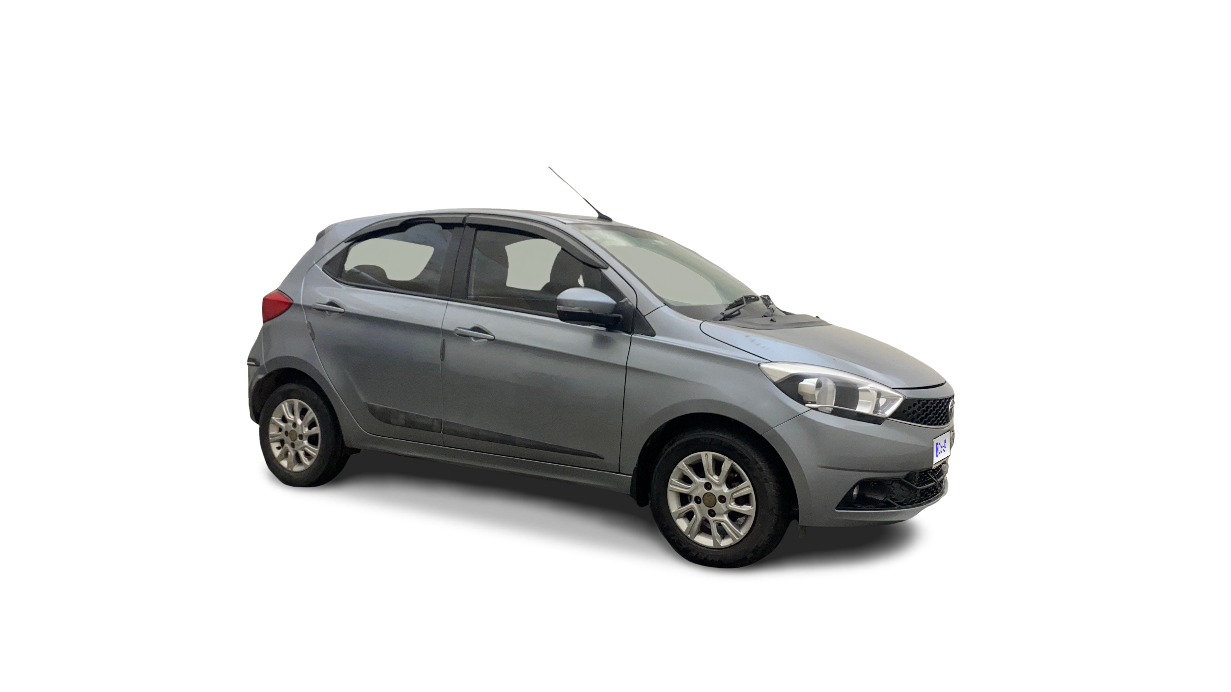2018 Tata Tiago - Hatchback - Petrol - Manual - ₹3.54 lakh