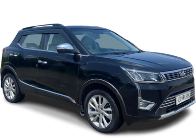 Mahindra XUV300-img