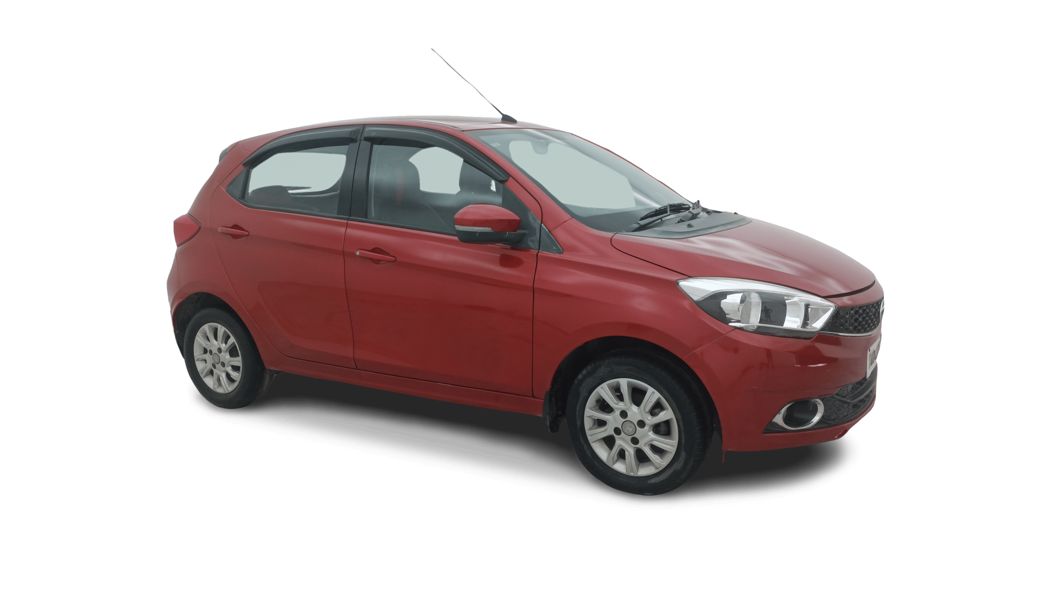 2018 Tata Tiago - Hatchback - Petrol - Manual - ₹4.41 lakh