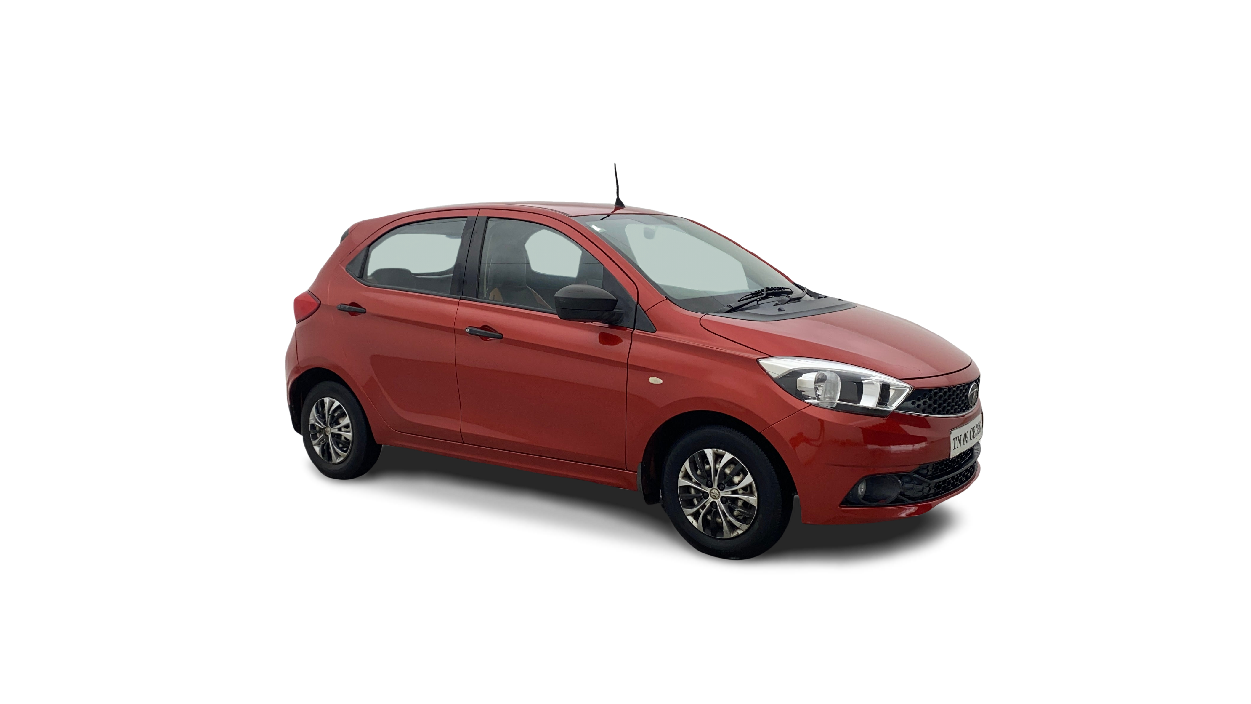 Tata Tiago-img