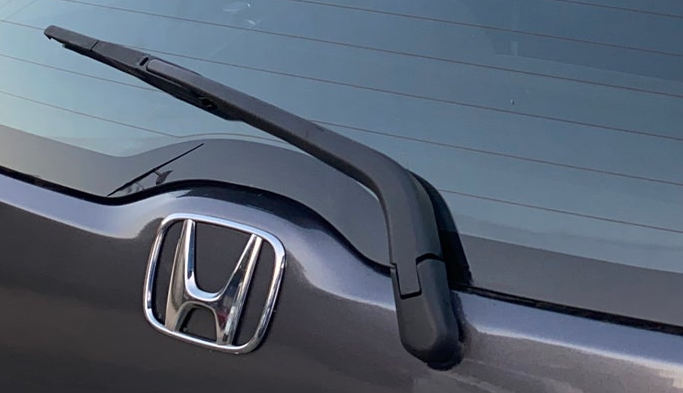 2017 Honda WR-V 1.5L I-DTEC VX MT, Diesel, Manual, 1,01,799 km, Rear Wiper