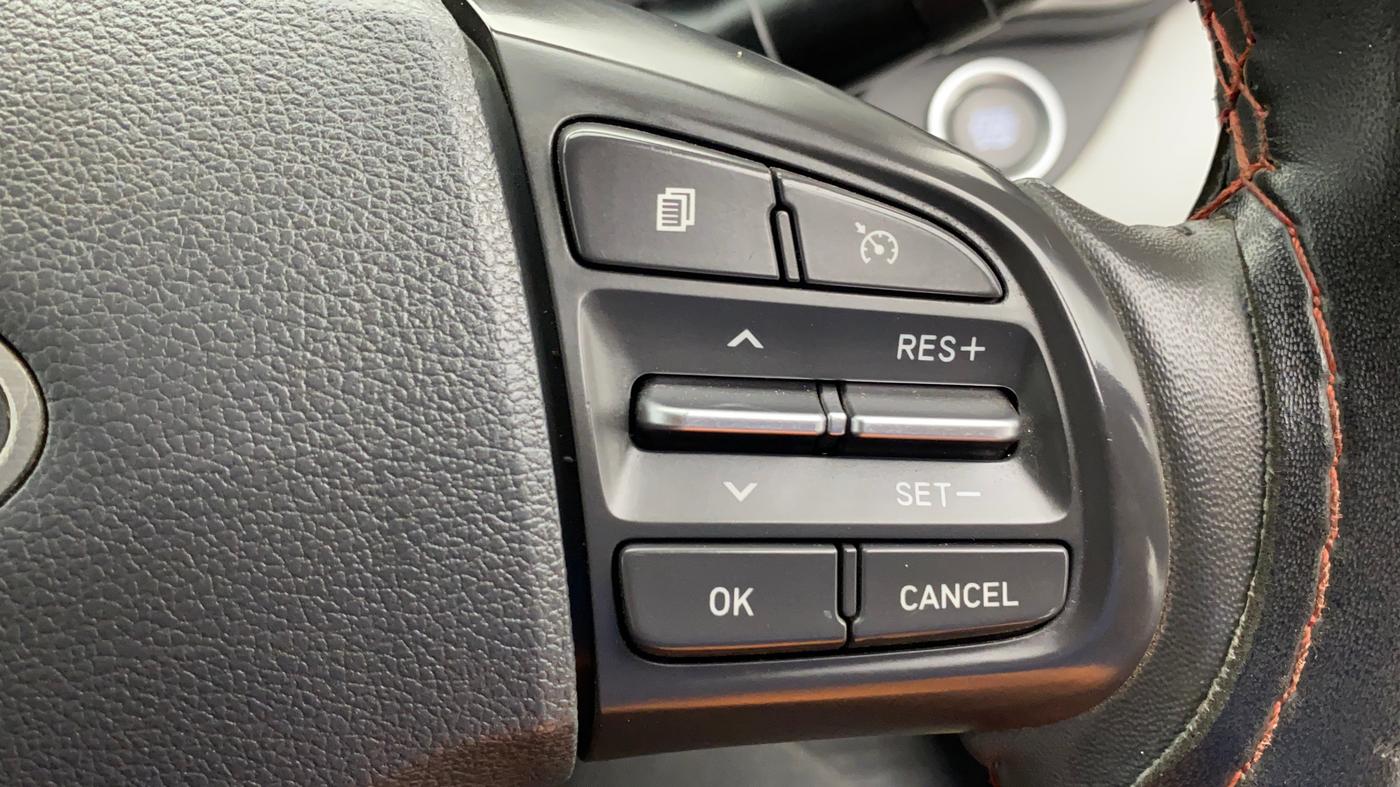 2023 Hyundai GRAND I10 NIOS ASTA 1.2 KAPPA VTVT, Petrol, Manual, 9,362 km, Adaptive Cruise Control