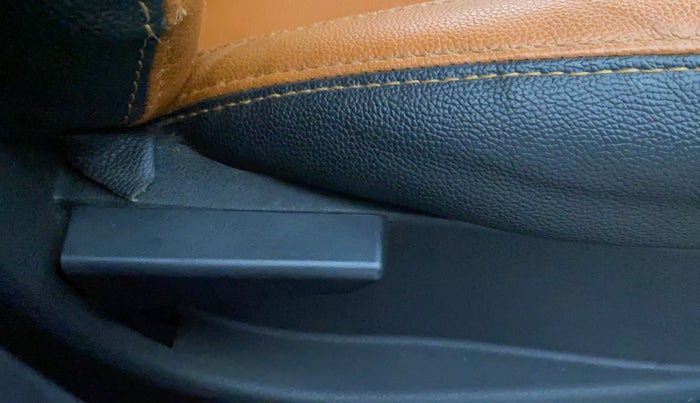 2019 Tata NEXON XE PETROL, Petrol, Manual, 38,512 km, Driver Side Adjustment Panel