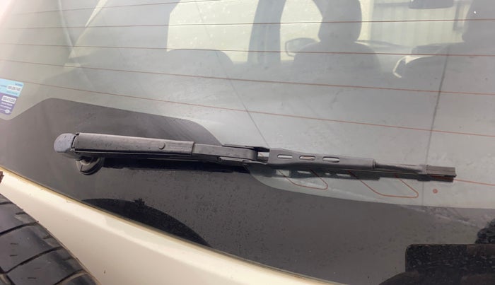 2016 Ford Ecosport TREND+ 1.5L DIESEL, Diesel, Manual, 1,20,599 km, Rear Wiper