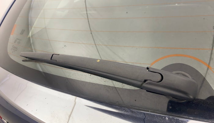 2021 Maruti Baleno ZETA PETROL 1.2, Petrol, Manual, 19,043 km, Rear Wiper