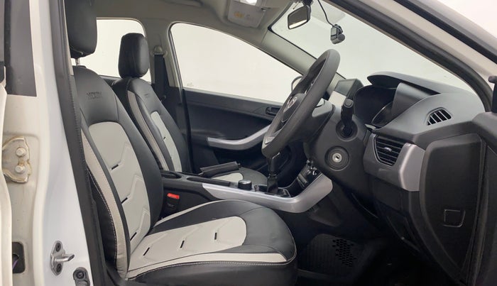 2023 Tata NEXON XE PETROL, Petrol, Manual, 15,334 km, Right Side Front Door Cabin