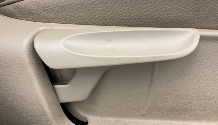 2019 Volkswagen Vento HIGHLINE 1.6 MPI, Petrol, Manual, 24,281 km, Driver Side Adjustment Panel