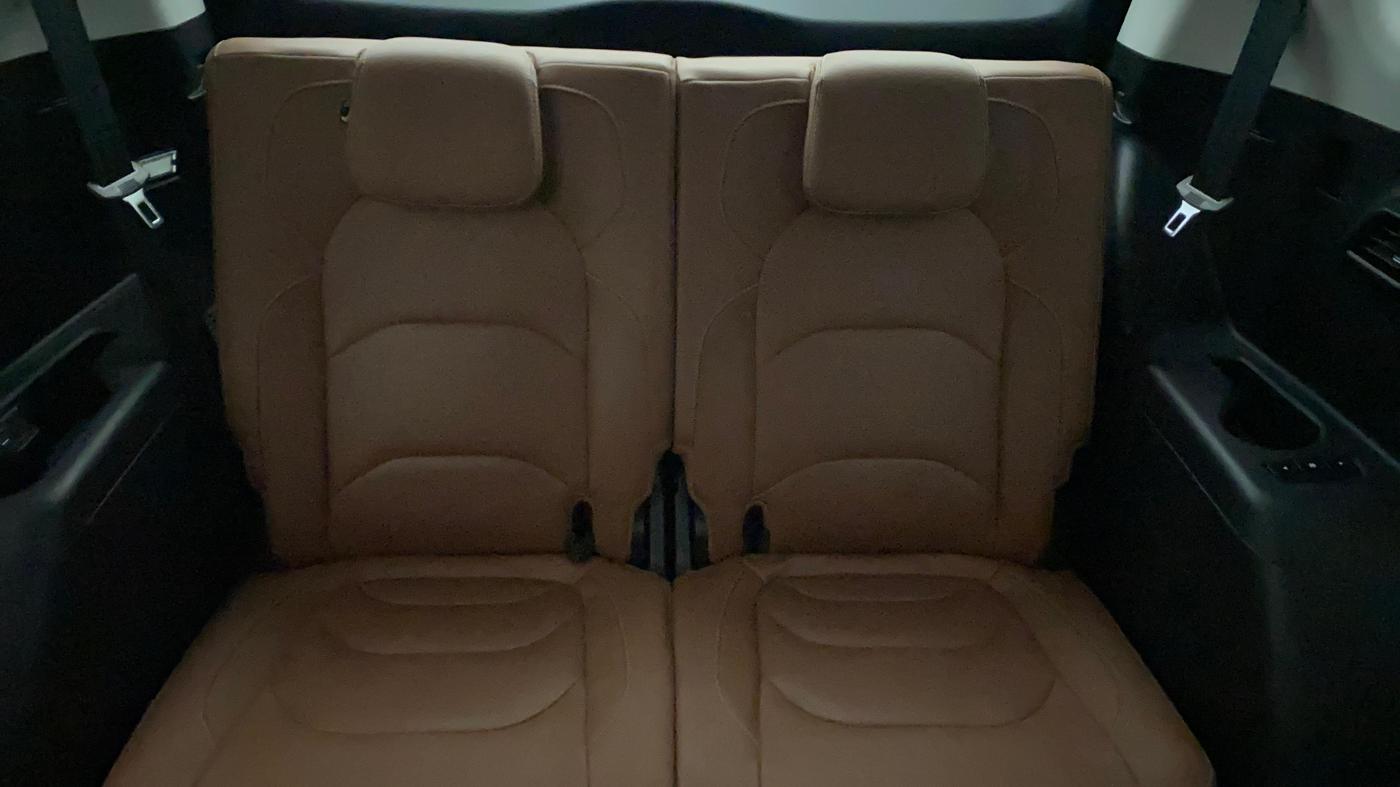 2022 MG HECTOR PLUS SHARP 2.0 DIESEL TURBO MT 6-STR, Diesel, Manual, 44,863 km, Third Seat Row ( optional )