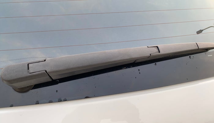 2019 Hyundai VENUE SX 1.0 (O) TURBO, Petrol, Manual, 72,549 km, Rear Wiper