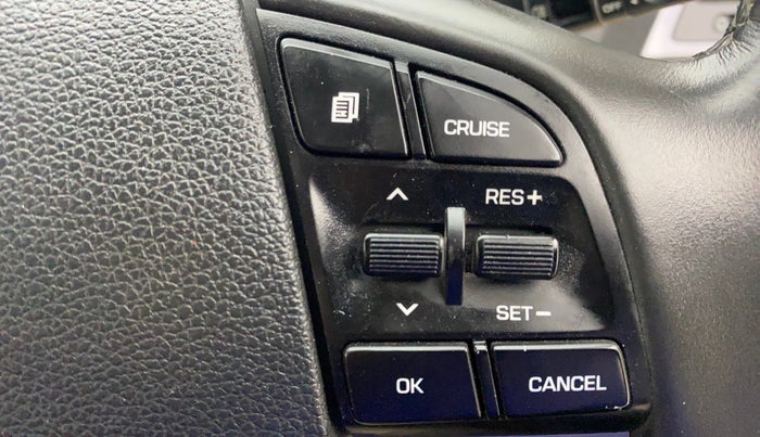 2017 Hyundai Tucson GLS 2WD AT PETROL, Petrol, Automatic, 48,293 km, Adaptive Cruise Control