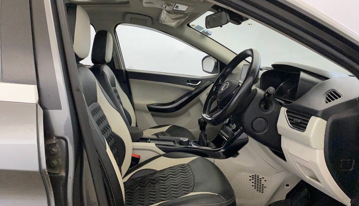 2021 Tata NEXON XZ PLUS PETROL SUNROOF, Petrol, Manual, 72,968 km, Right Side Front Door Cabin