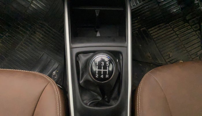 2017 Maruti Baleno ALPHA DIESEL 1.3, Diesel, Manual, 65,506 km, Steering Wheel Close Up