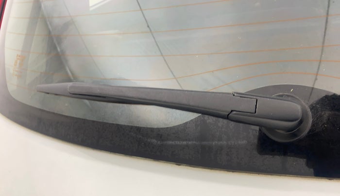 2018 Maruti Swift ZDI PLUS AMT, Diesel, Automatic, 67,961 km, Rear Wiper